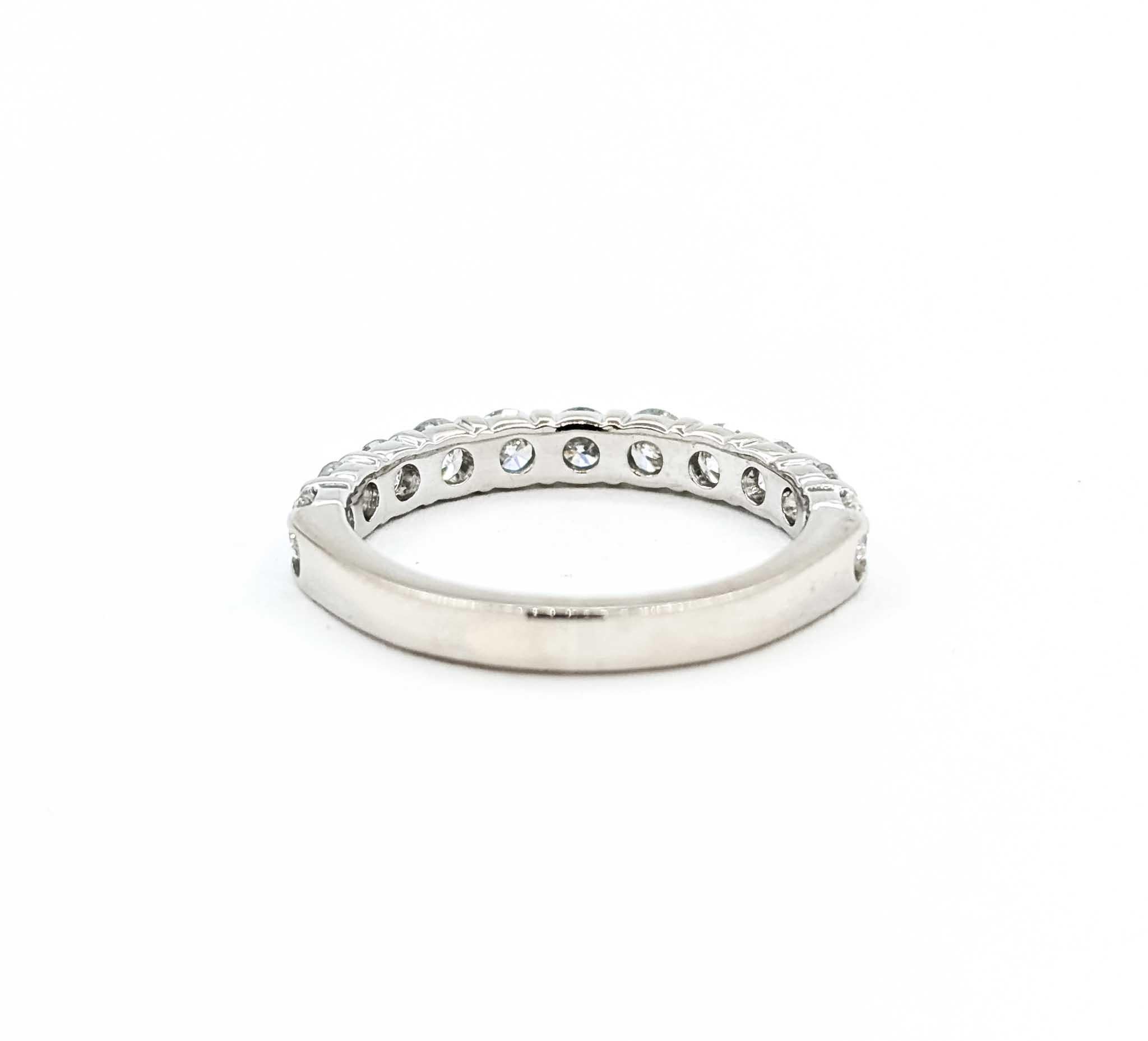 Donna Fascia con diamanti a 11 pietre in oro bianco 14k in vendita