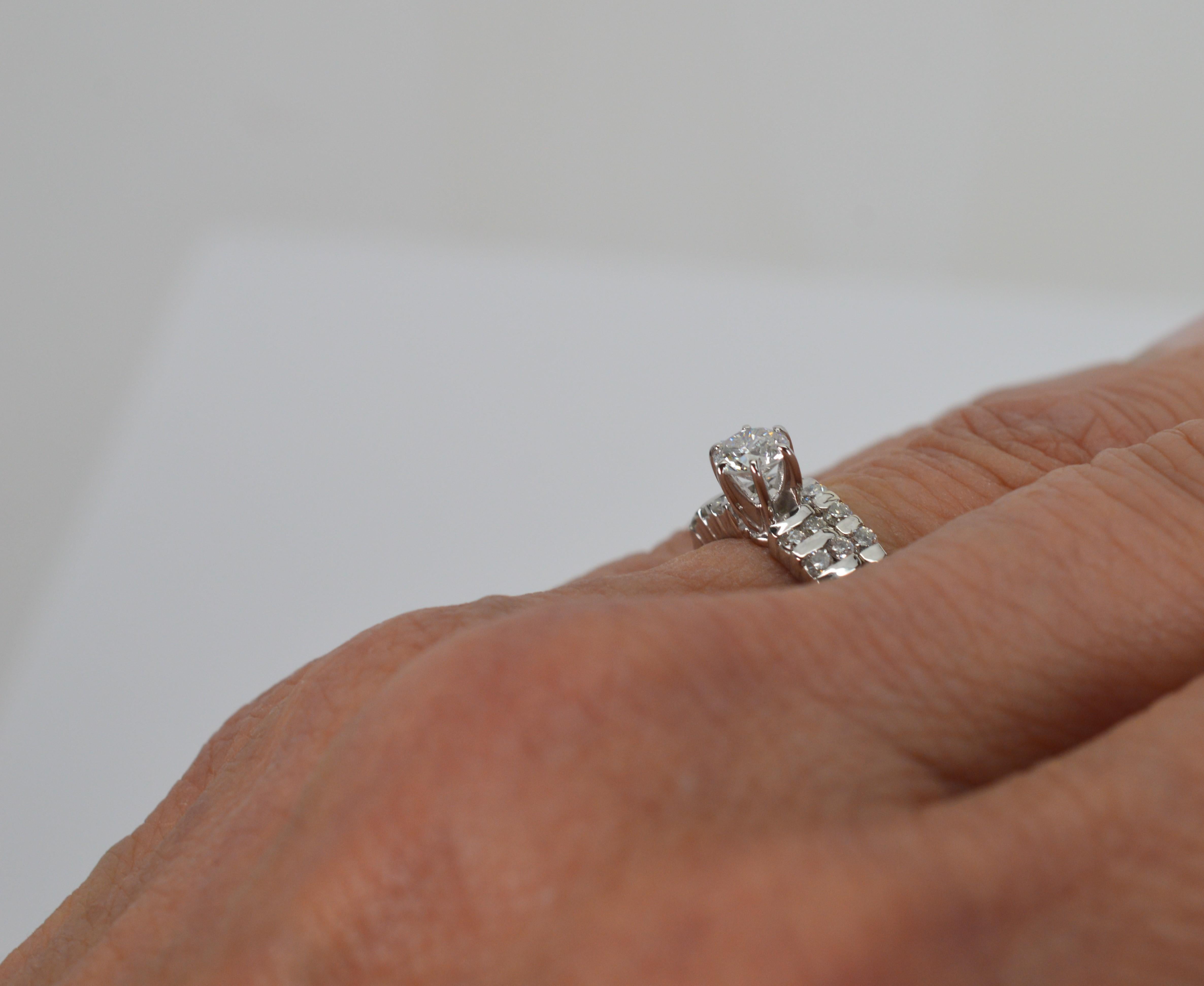Diamond 14 Karat White Gold Bridal Ring Set For Sale 4