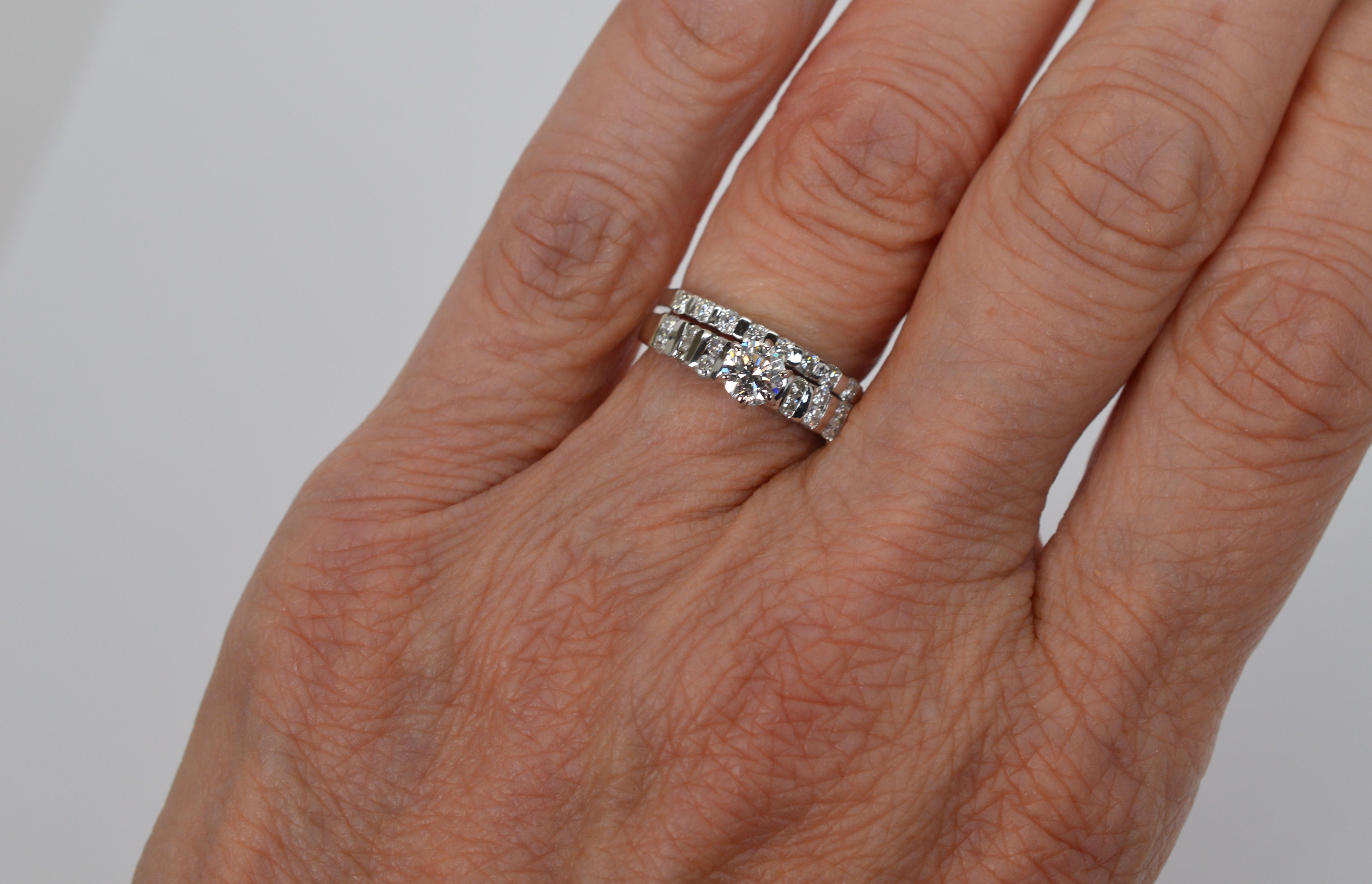 Diamond 14 Karat White Gold Bridal Ring Set For Sale 3