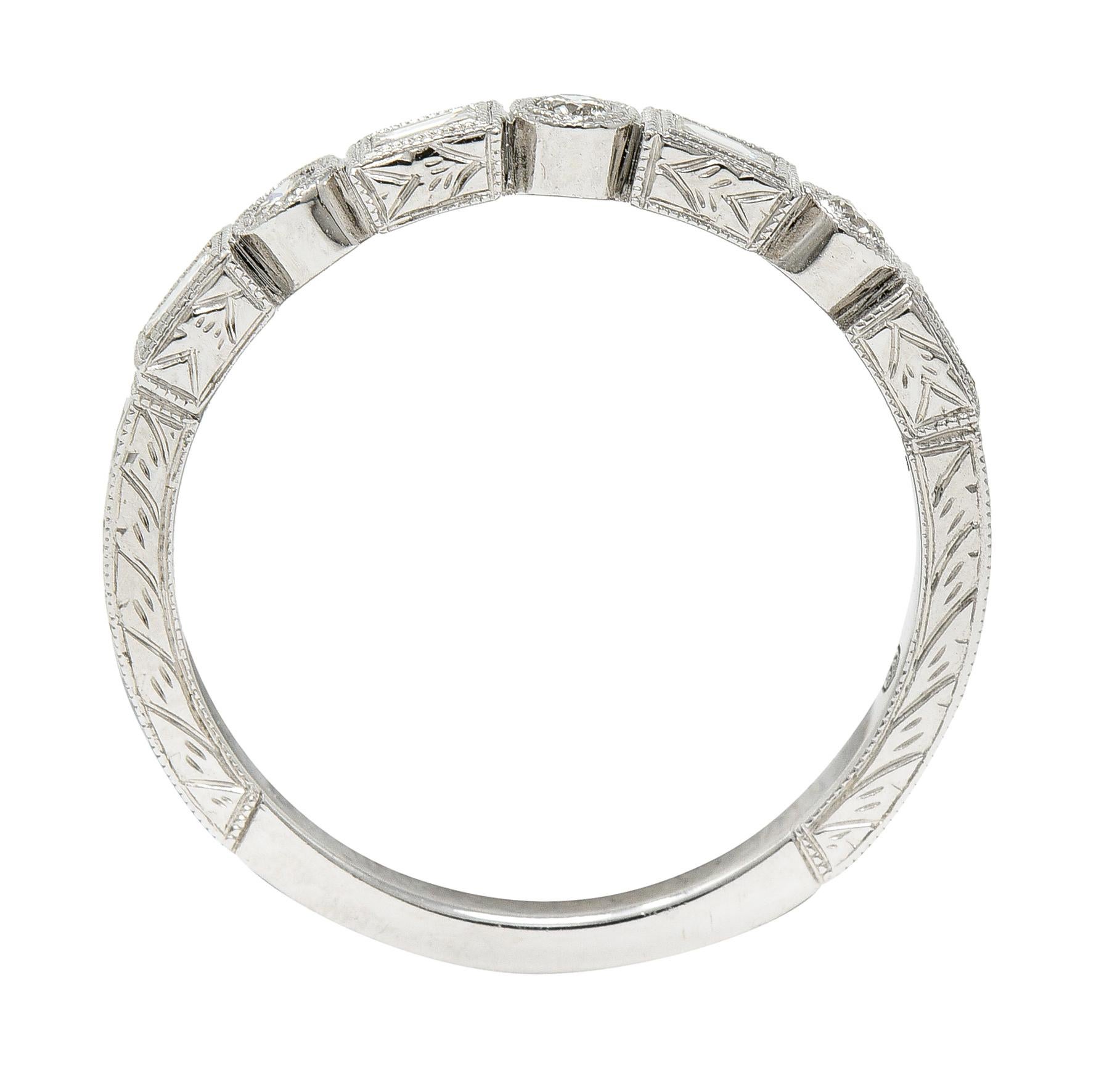Diamant 14 Karat Weißgold Weizenband Stacking Vintage Ring mit Diamant im Angebot 4