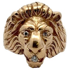 Diamond 14 Karat Yellow Gold Lion
s Head Vintage Ring