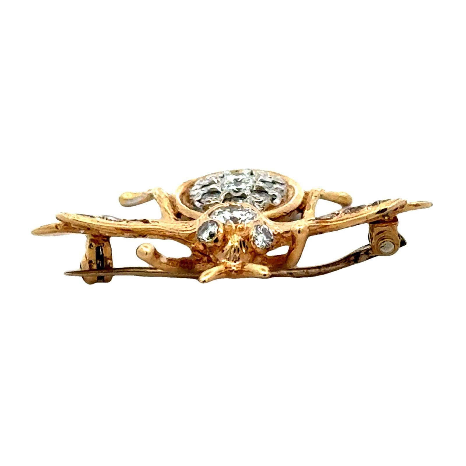 Modern Diamond 14 Karat Yellow Gold Vintage Bee Brooch Pin