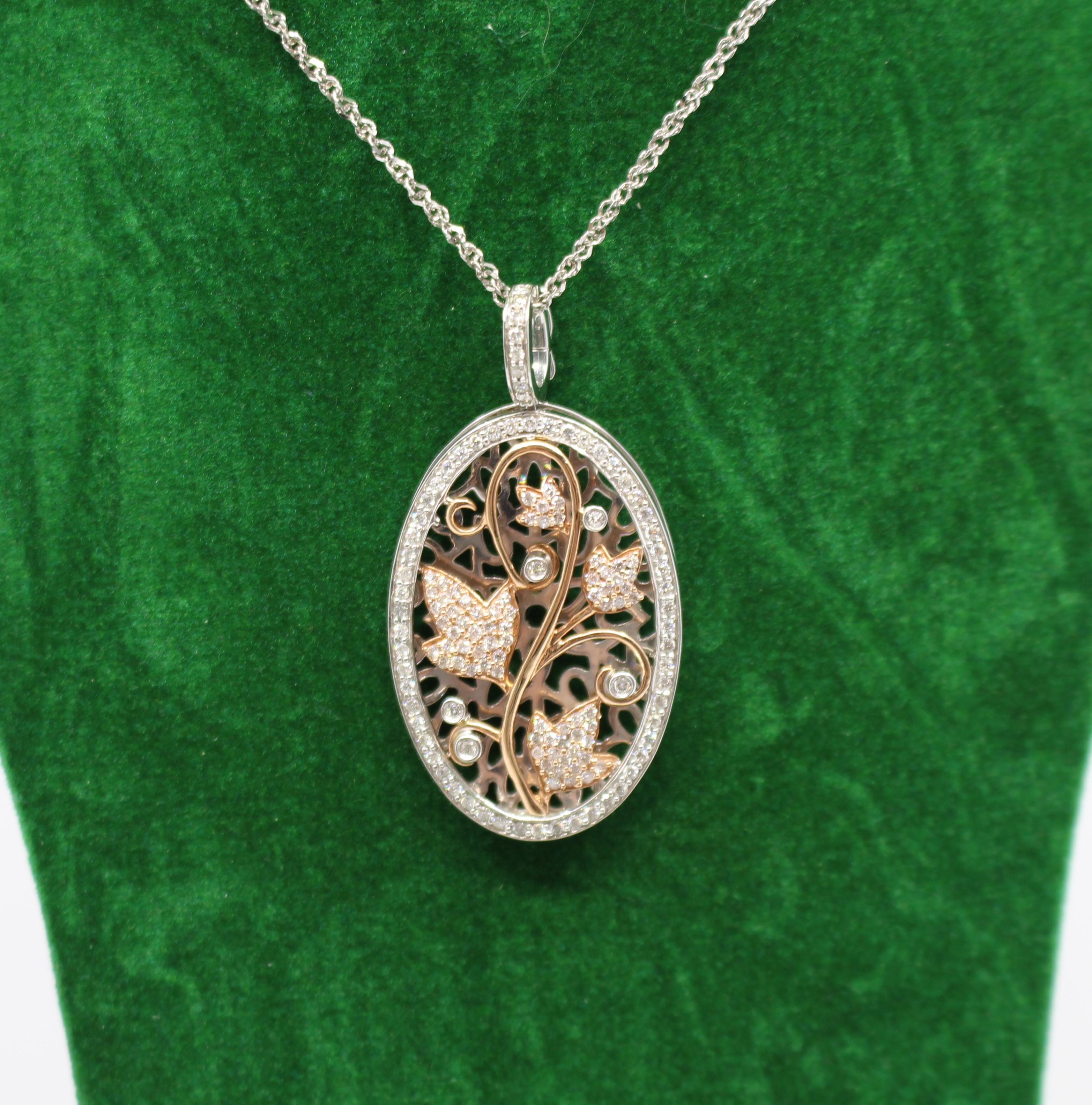 Diamond and 14-Carat Gold Oval Locket on Chain For Sale 1