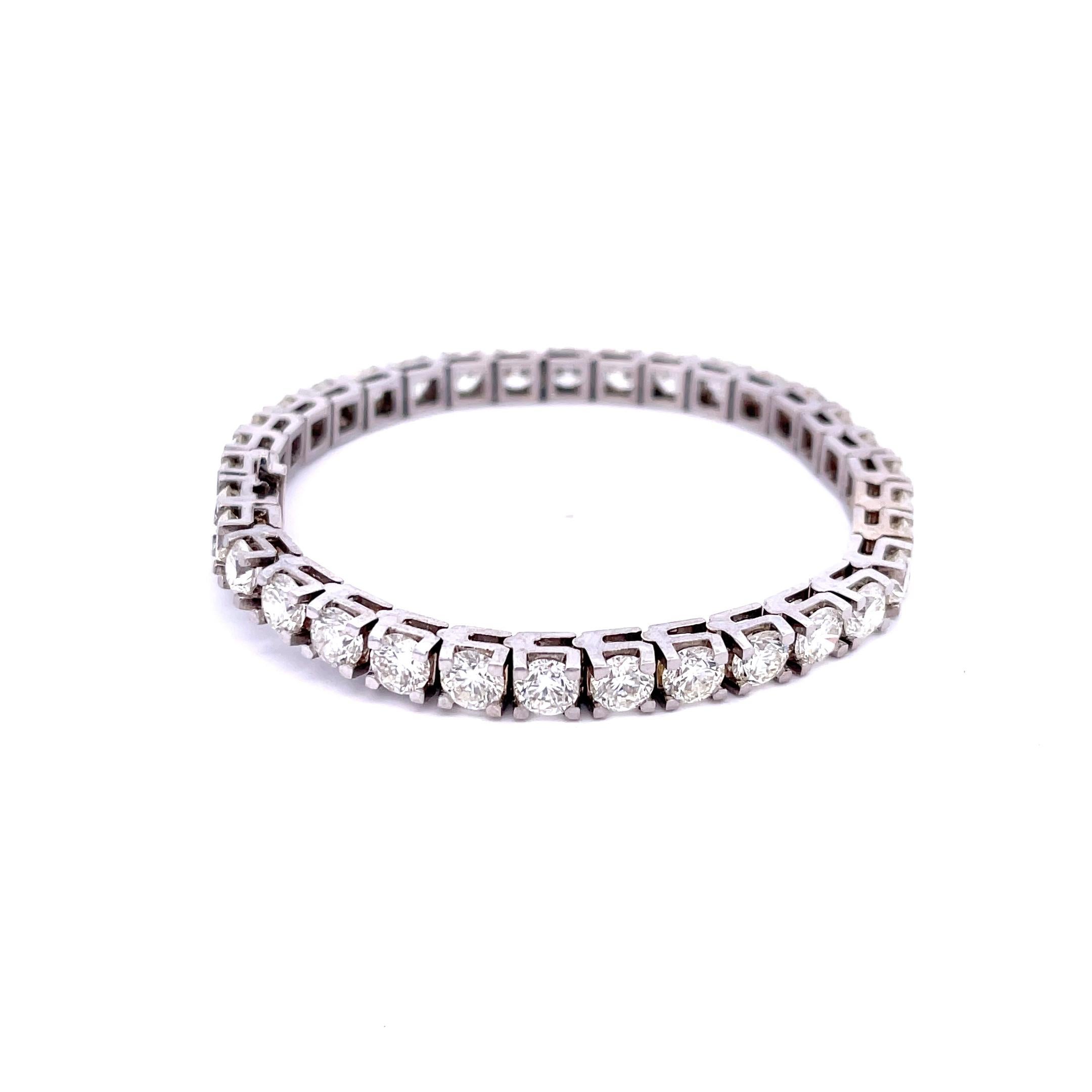 Women's or Men's Diamond 14ctw Tennis Bracelet in 14K White Gold For Sale