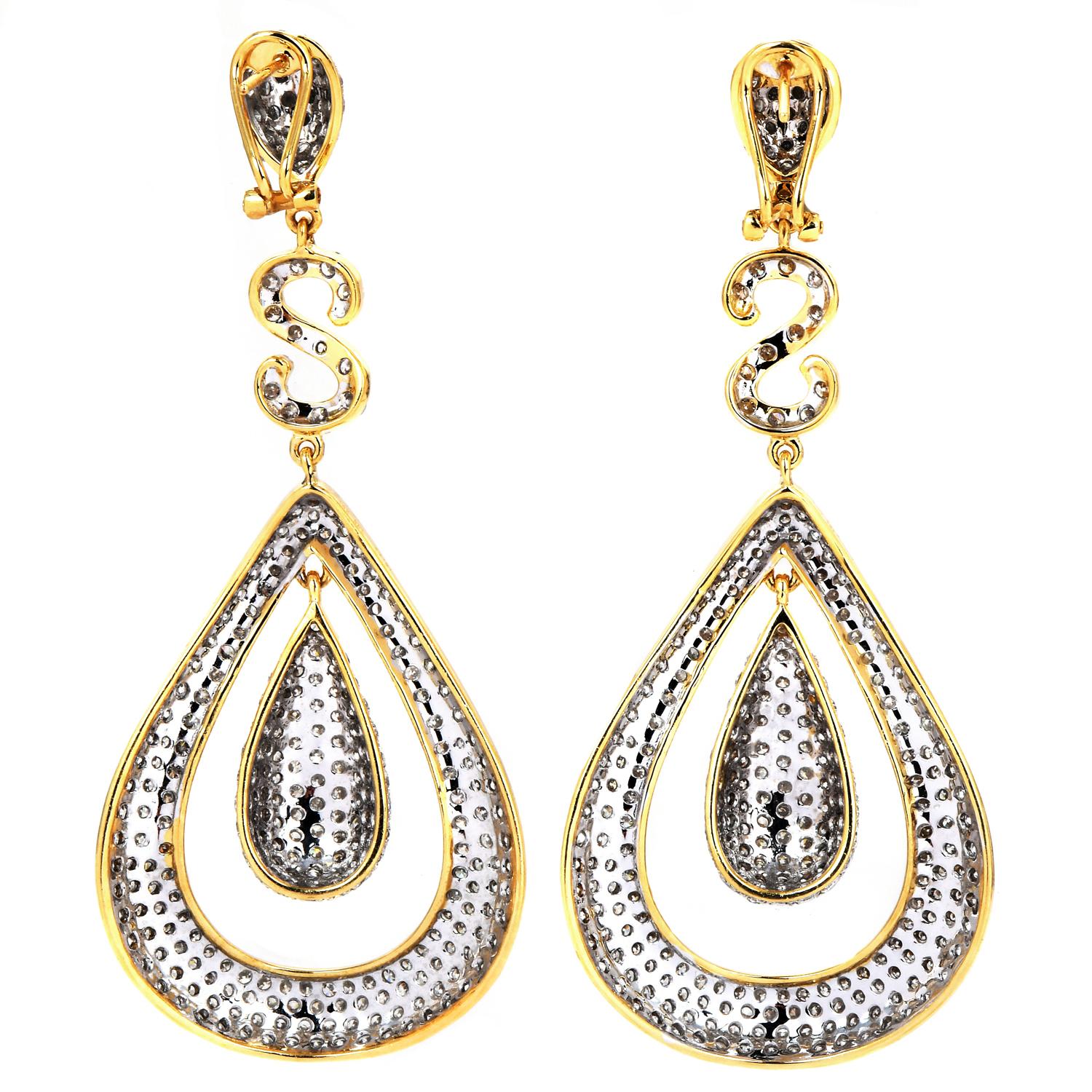 Diamond 14k Gold Dangle Drop Chandelier Dangle Earrings In Excellent Condition In Miami, FL