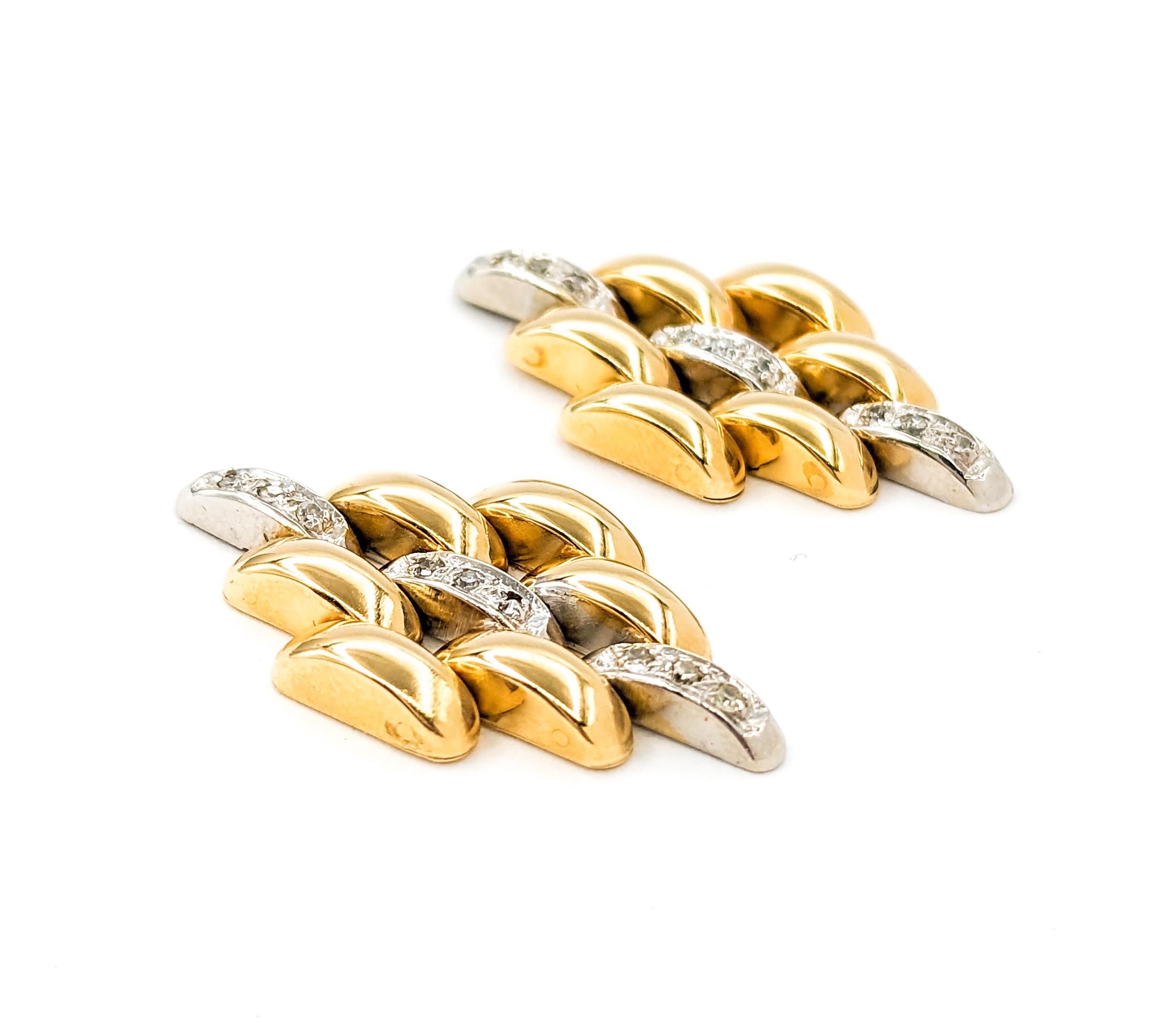Diamond & 14K Gold Panther Link Earrings zin TZwo-Tone Gold For Sale 1
