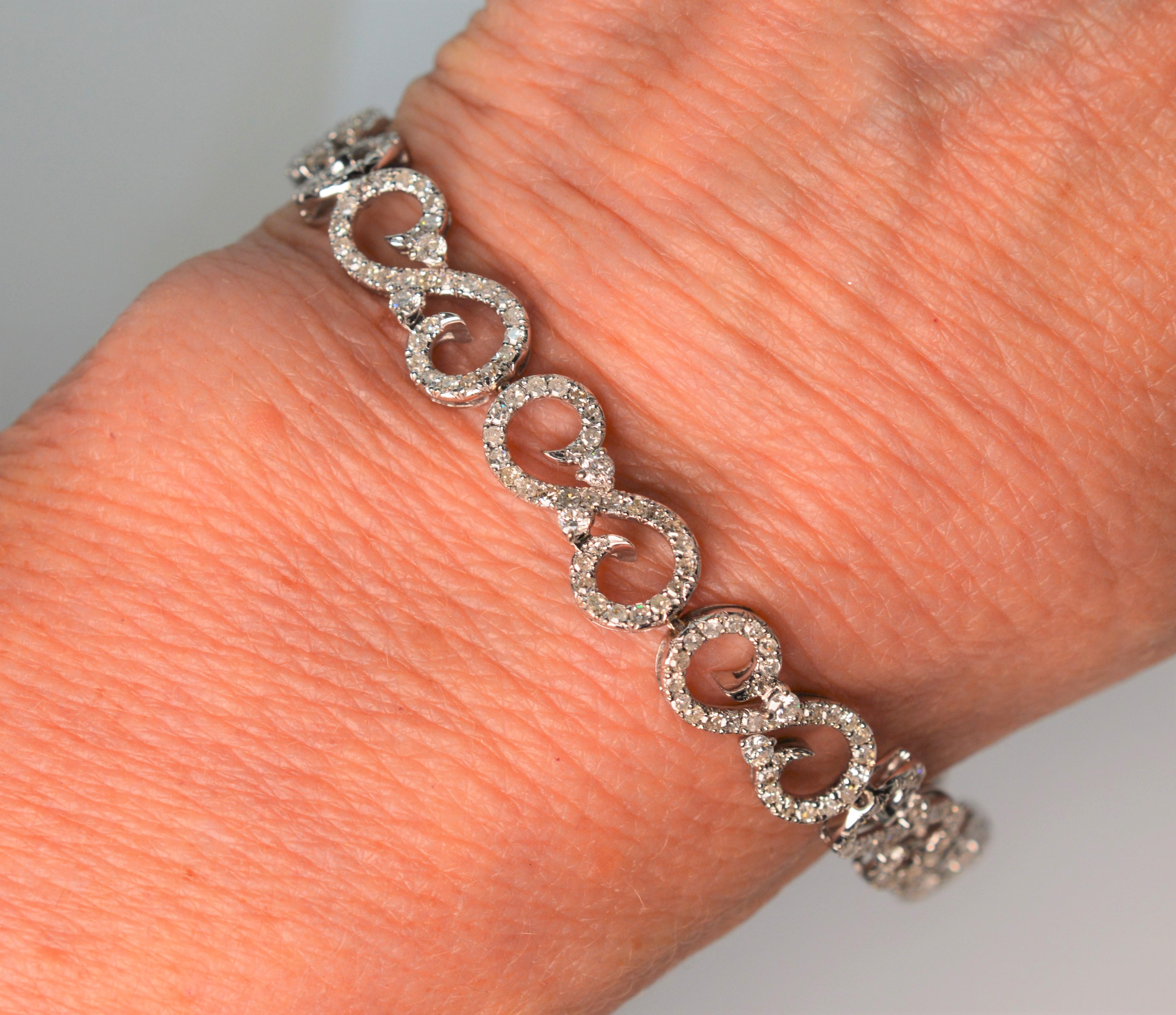Women's Diamond 14K White Gold Fancy Swirl Link Bracelet For Sale