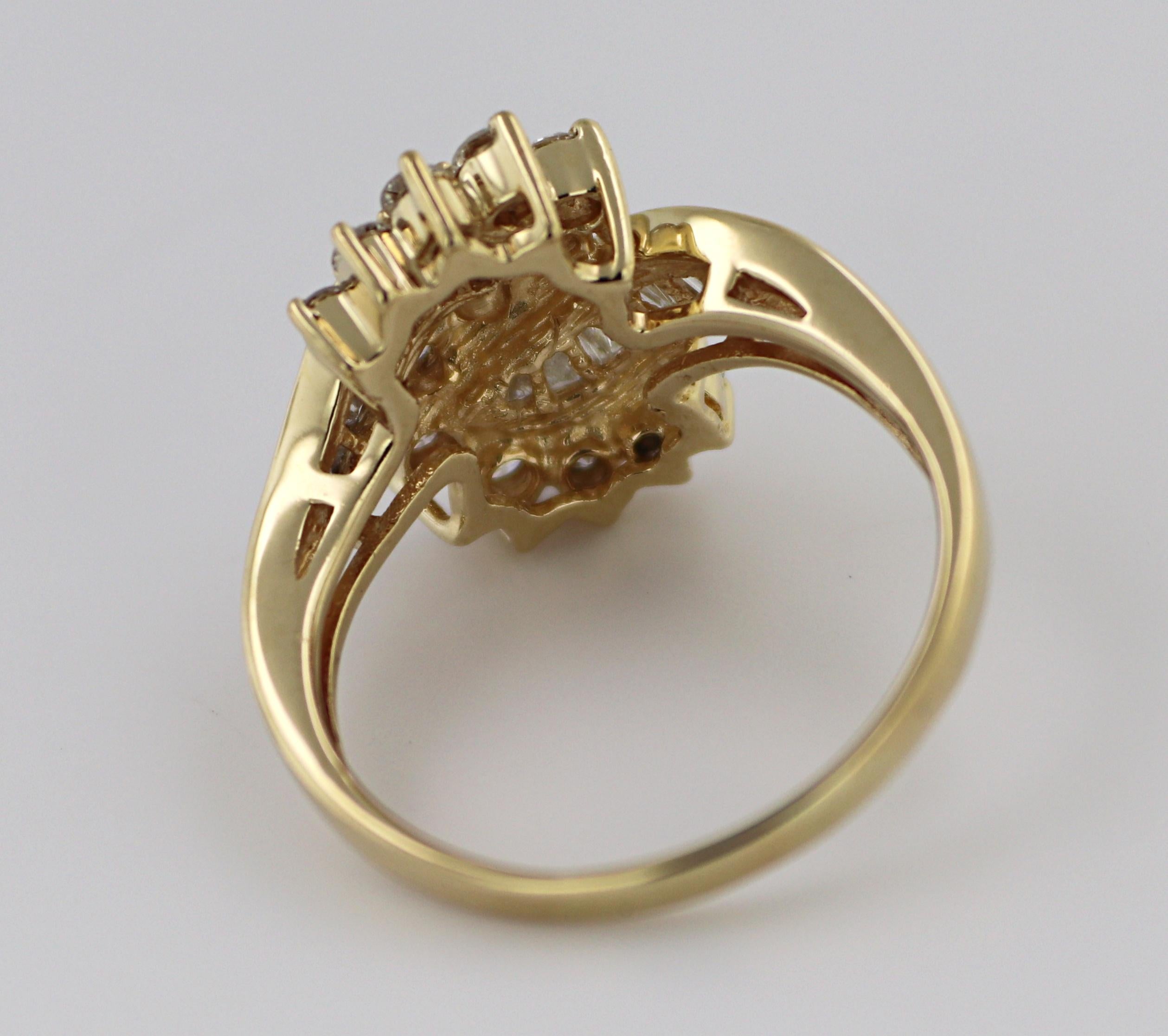 By-Pass-Ring, Diamant, 14 Karat Gelbgold im Angebot 5