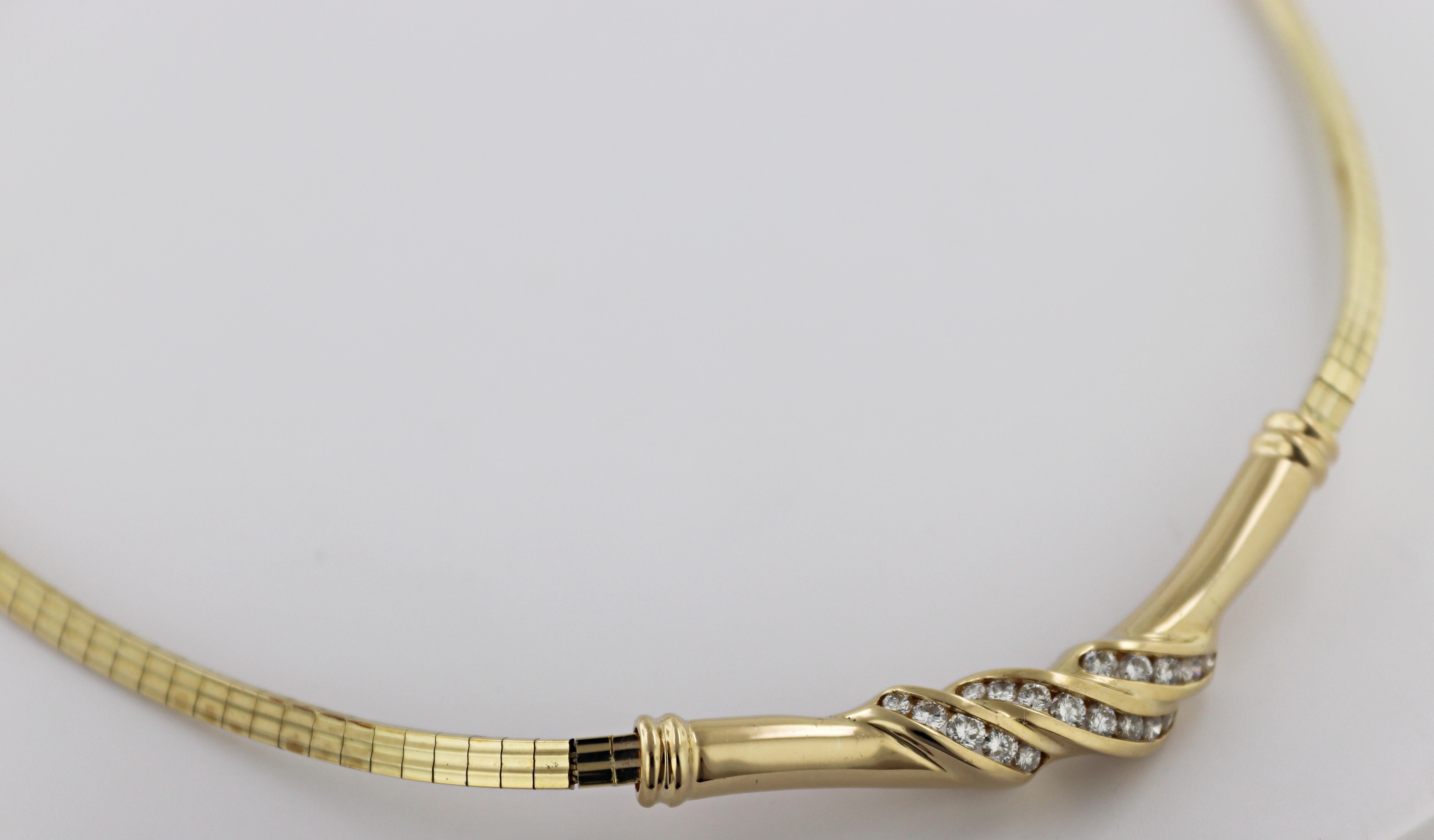 Diamond, 14K Yellow Gold Necklace In Good Condition For Sale In Pleasant Hill, CA