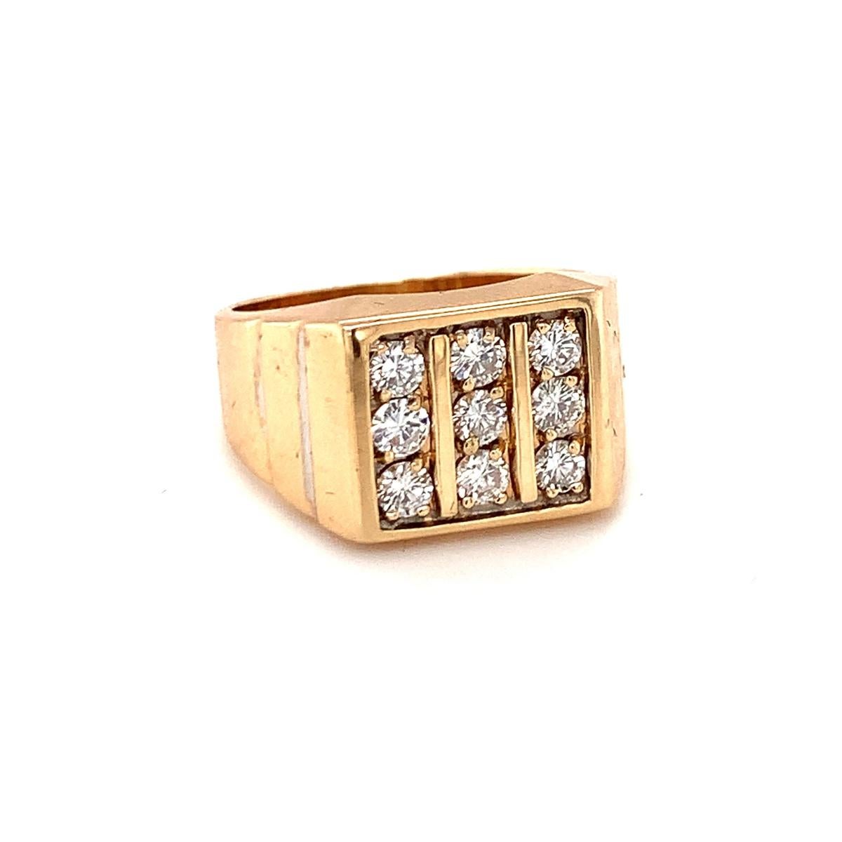 Diamond 14k Yellow Gold Ring, circa 1970s For Sale 1