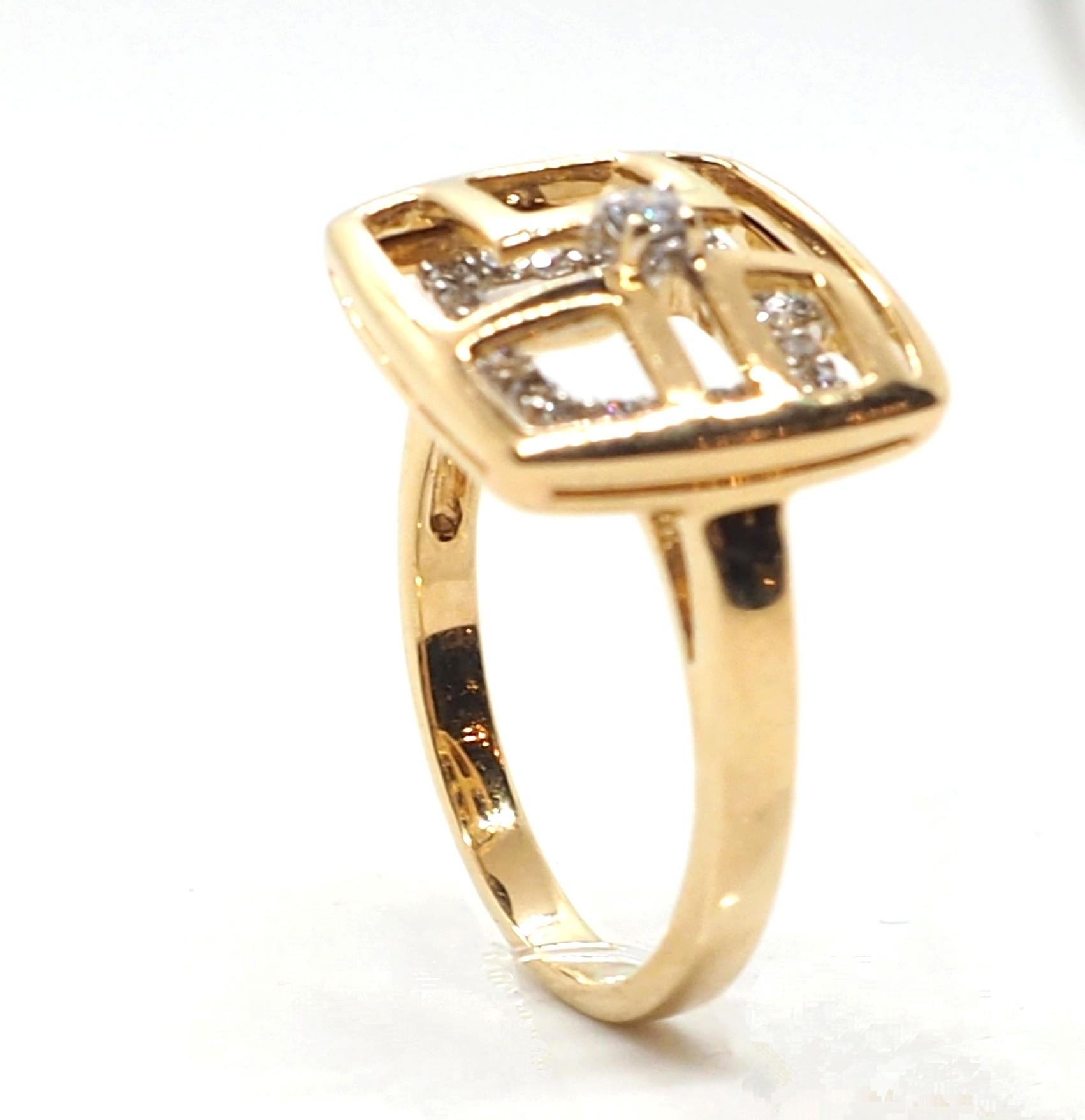 Diamantring 14 Karat Gelbweißgold Ring (Brillantschliff) im Angebot