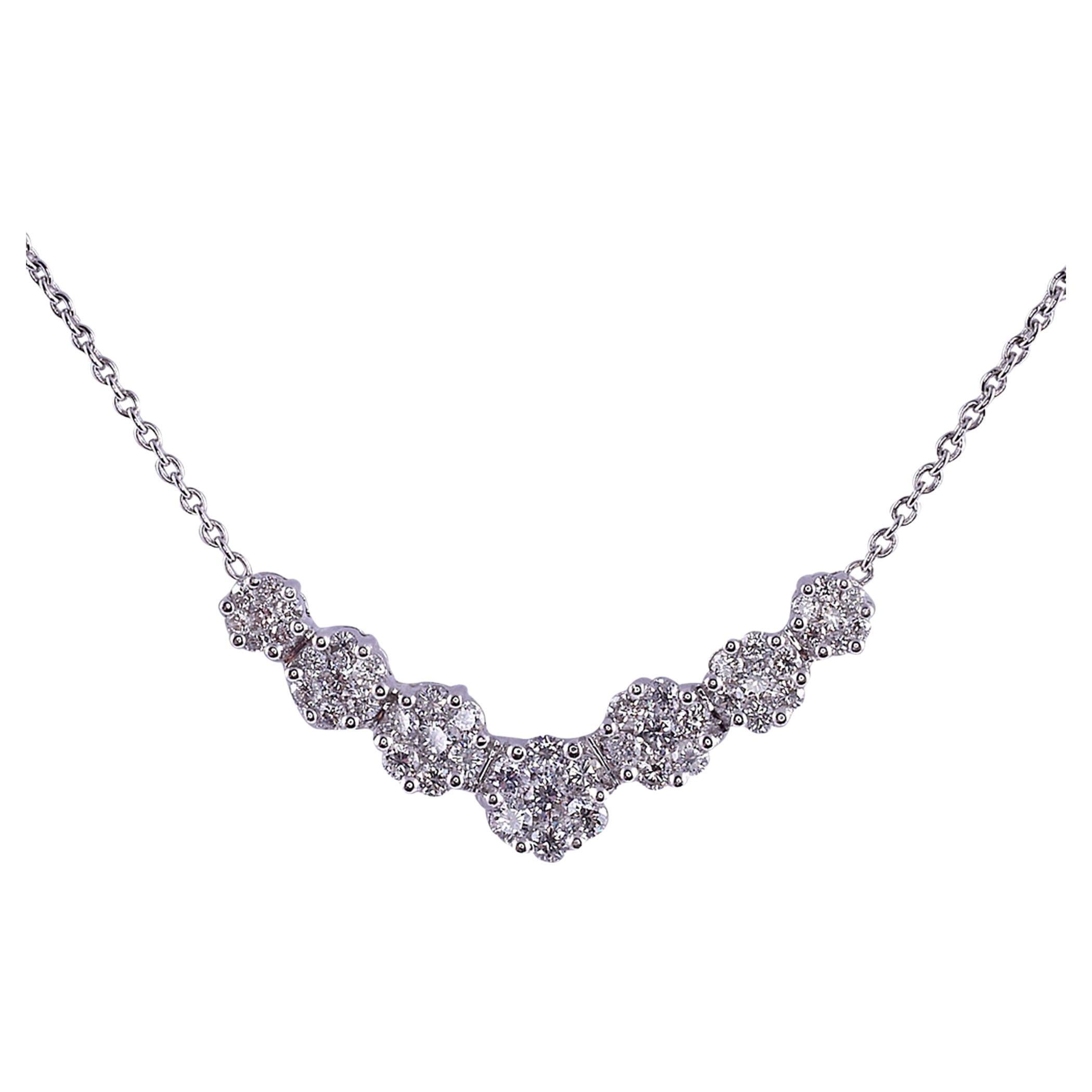 Diamond 14KW Stationary Pendant Necklace For Sale