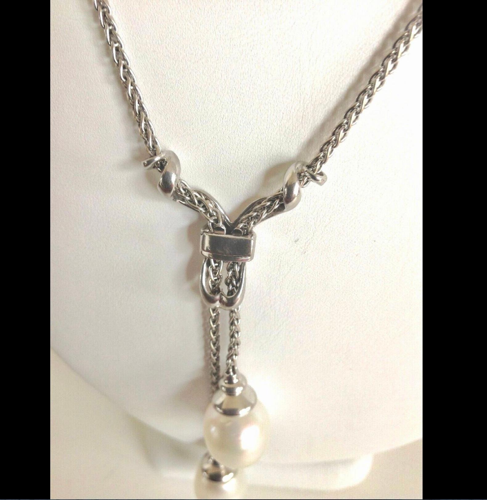 Diamond South Sea Pearl Pendant Drop Necklace 18 Karat White Gold For Sale 2