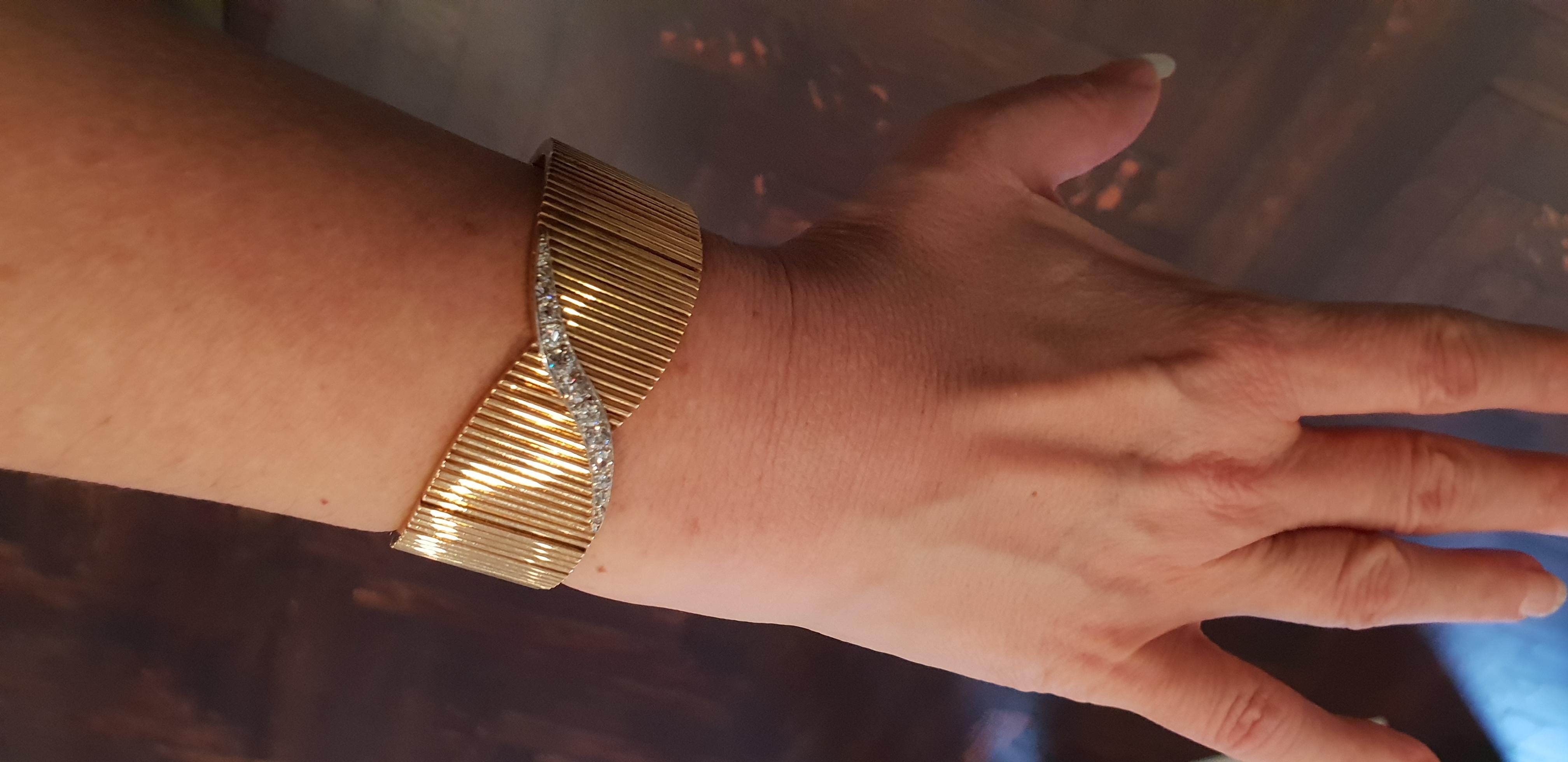 Diamant-Armband aus 18 Karat Gold im Angebot 1