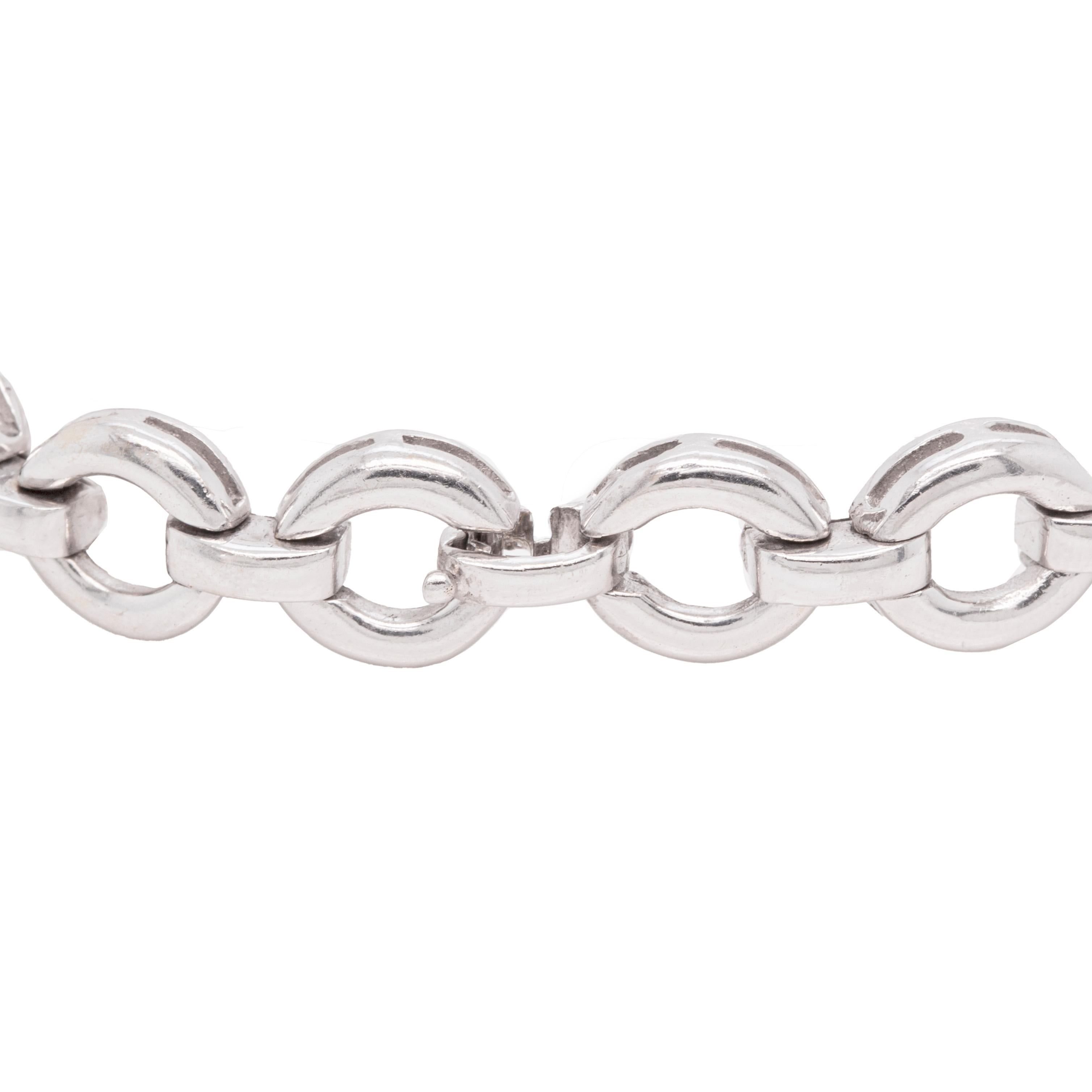 Modern Diamond 18 Carat White Gold Circular Link Bracelet For Sale