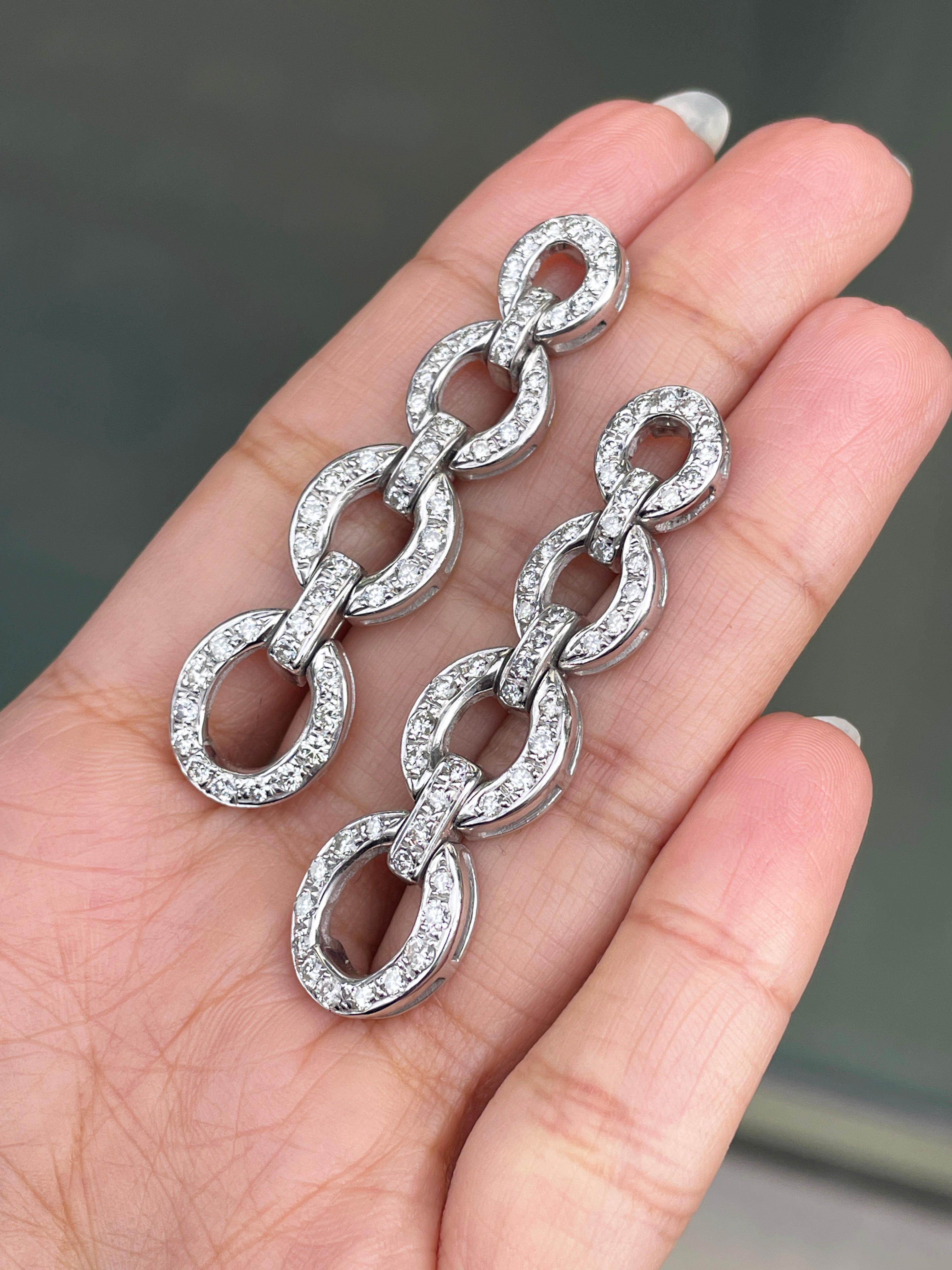 Brilliant Cut Diamond 18 Carat White Gold Graduating Circular Link Dangle Earrings For Sale