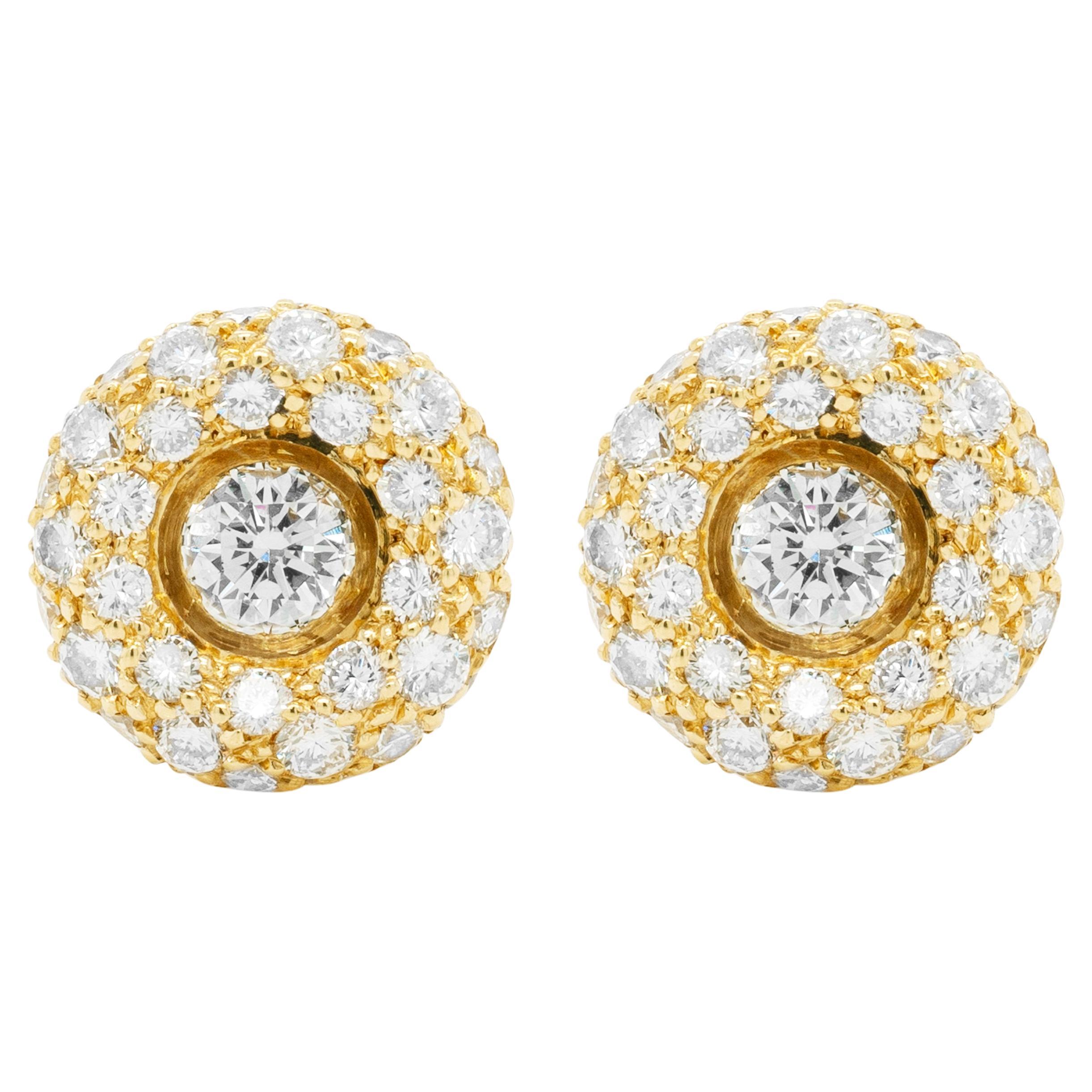 Diamond 18 Carat Yellow Gold Round Cluster Stud Earrings For Sale