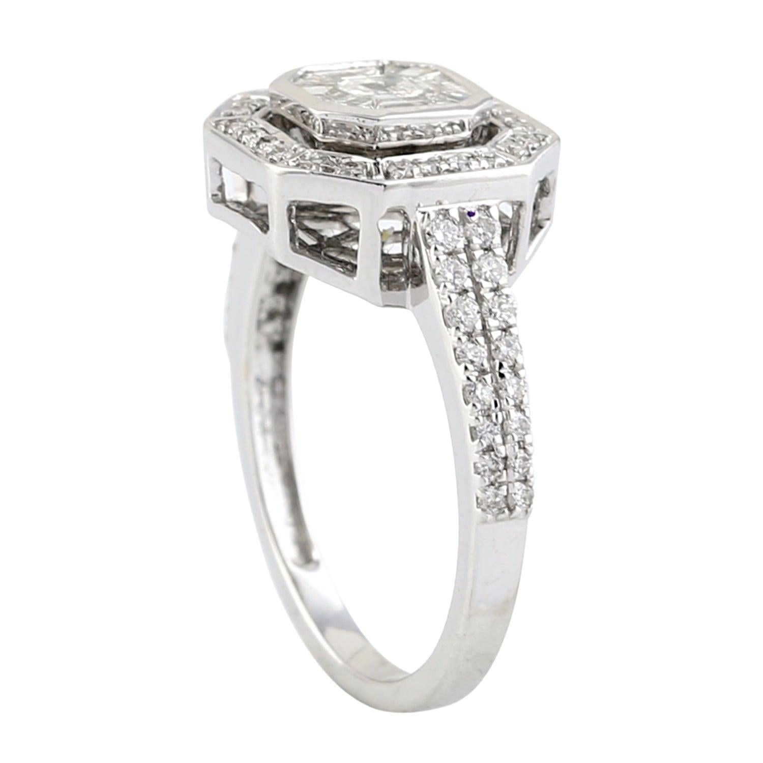 For Sale:  Diamond 18 Karat Gold Engagement Ring 3