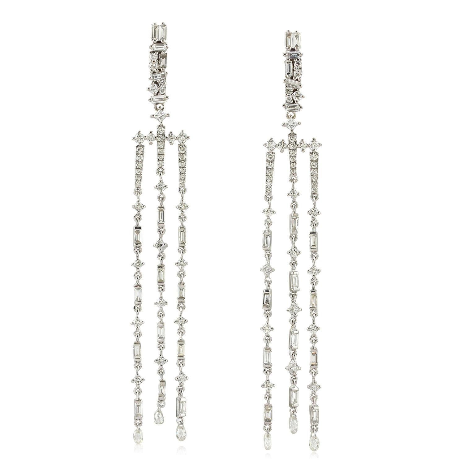 Taglio baguette Orecchini a frangia in oro 18 carati con diamante in vendita