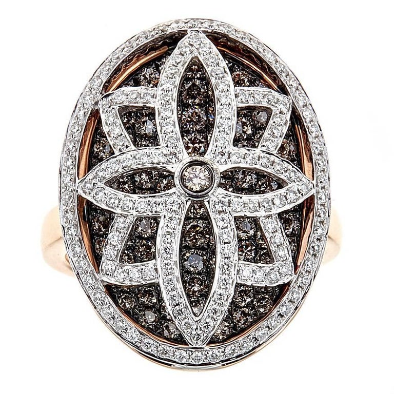 18k Gold Oval Shaped 2.25ct White and Chocolate Diamond Cocktail Ring