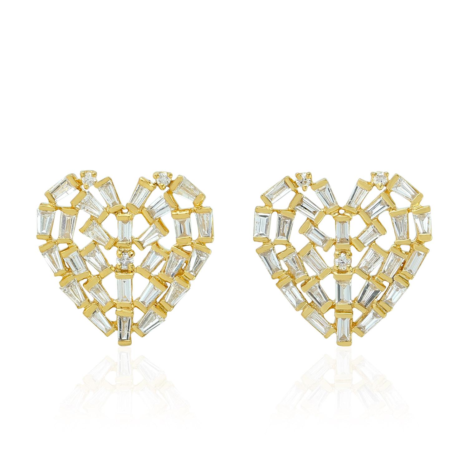 Baguette Cut Diamond 18 Karat Gold Heart Stud Earrings For Sale