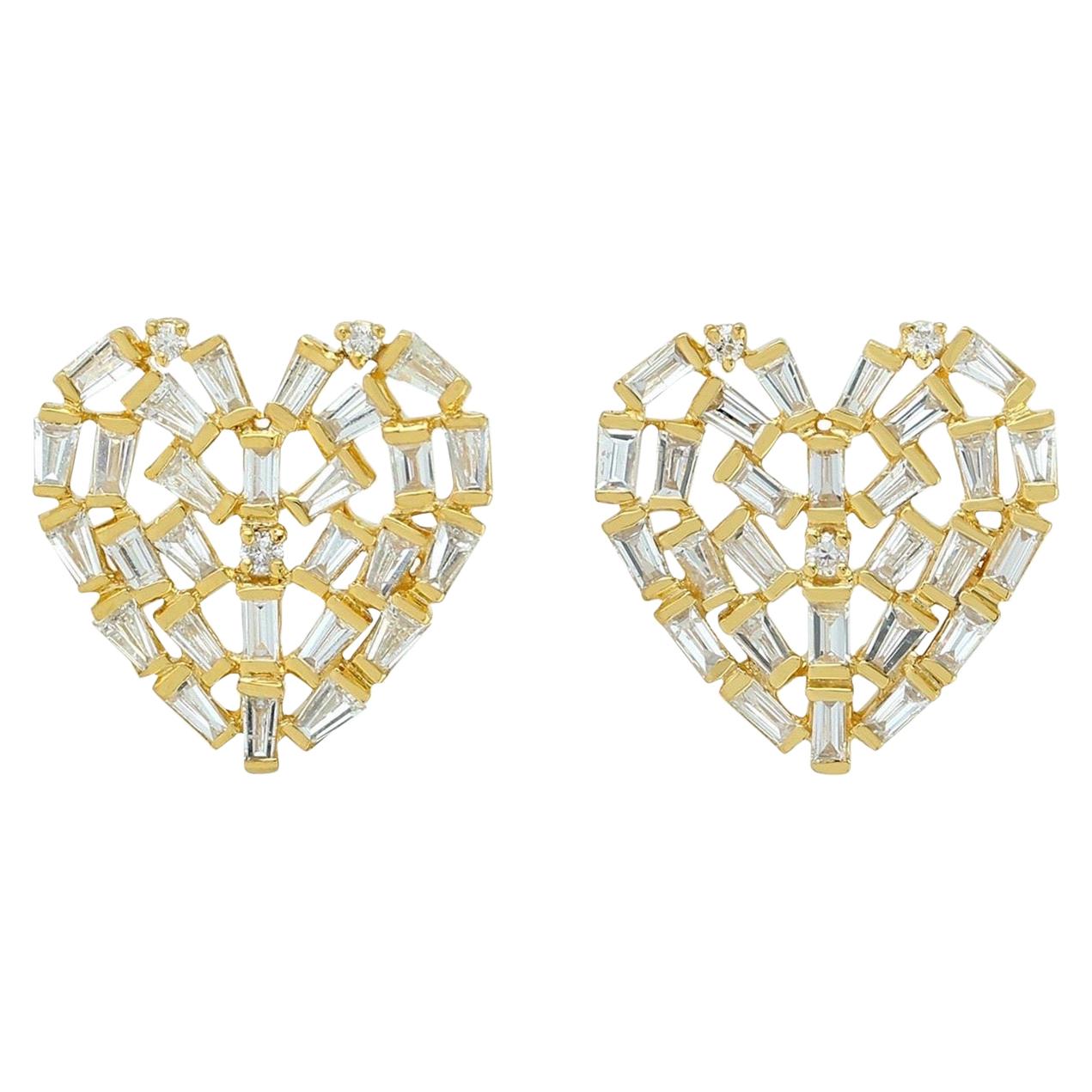 Diamantohrstecker aus 18 Karat Gold mit Herz im Angebot