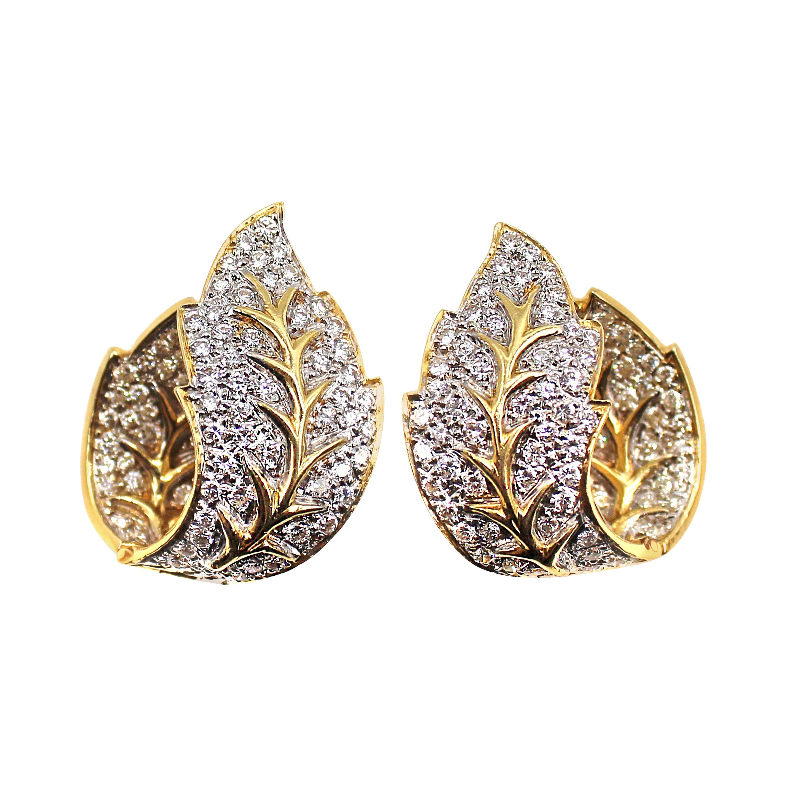 Diamond 18 Karat Gold Leaf Earrings For Sale