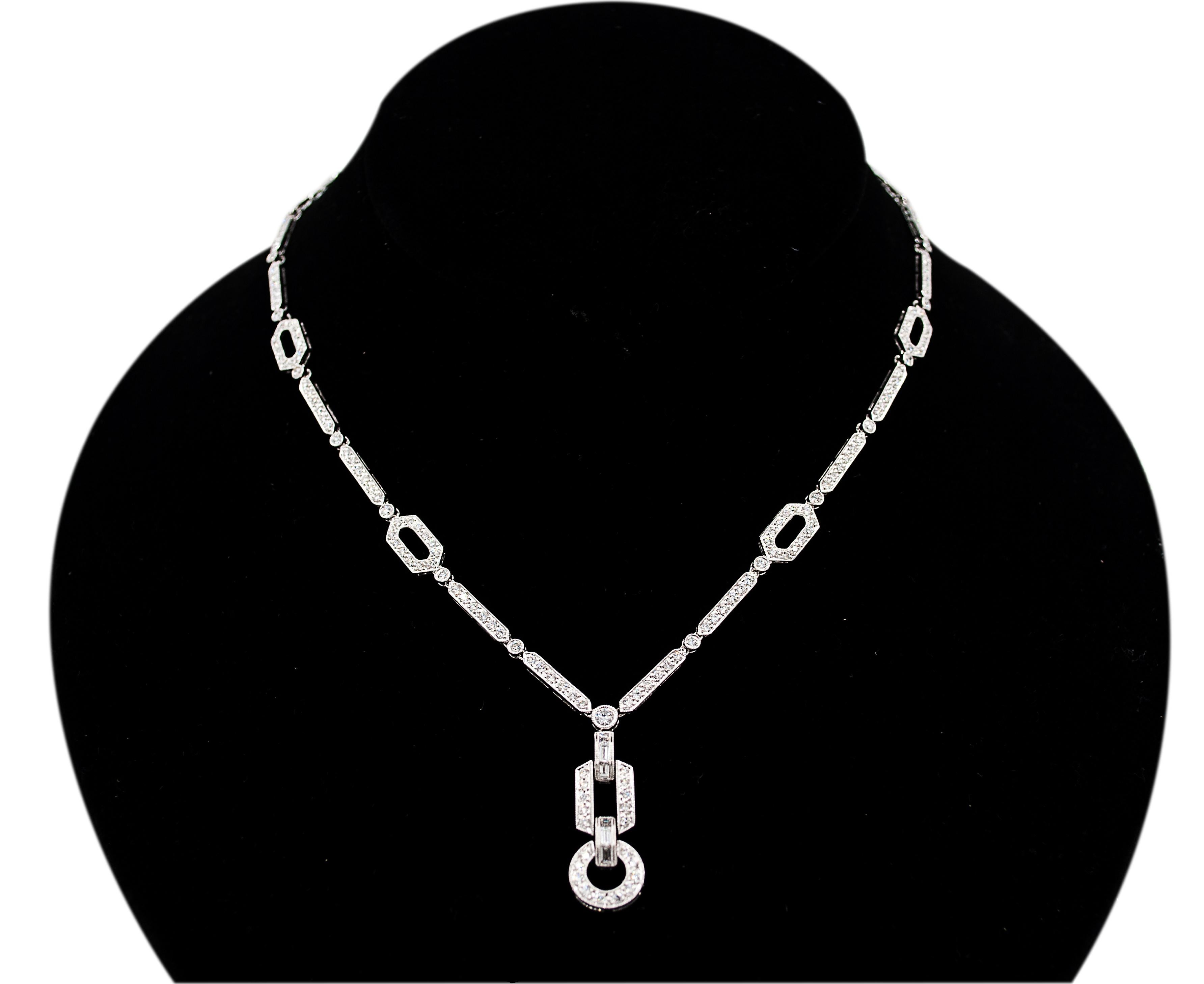 Contemporary Diamond Pave Articulated Lavalier Halskette (Zeitgenössisch) im Angebot