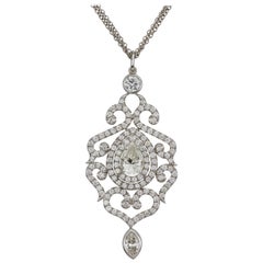 Collier pendentif filigrane de style vintage en or blanc 18 carats avec diamants