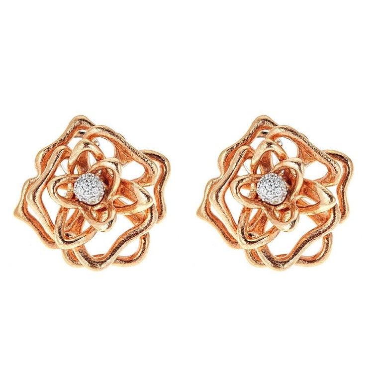 Diamond 18 Karat Gold Roberto Coin Flower Earrings For Sale at 1stdibs