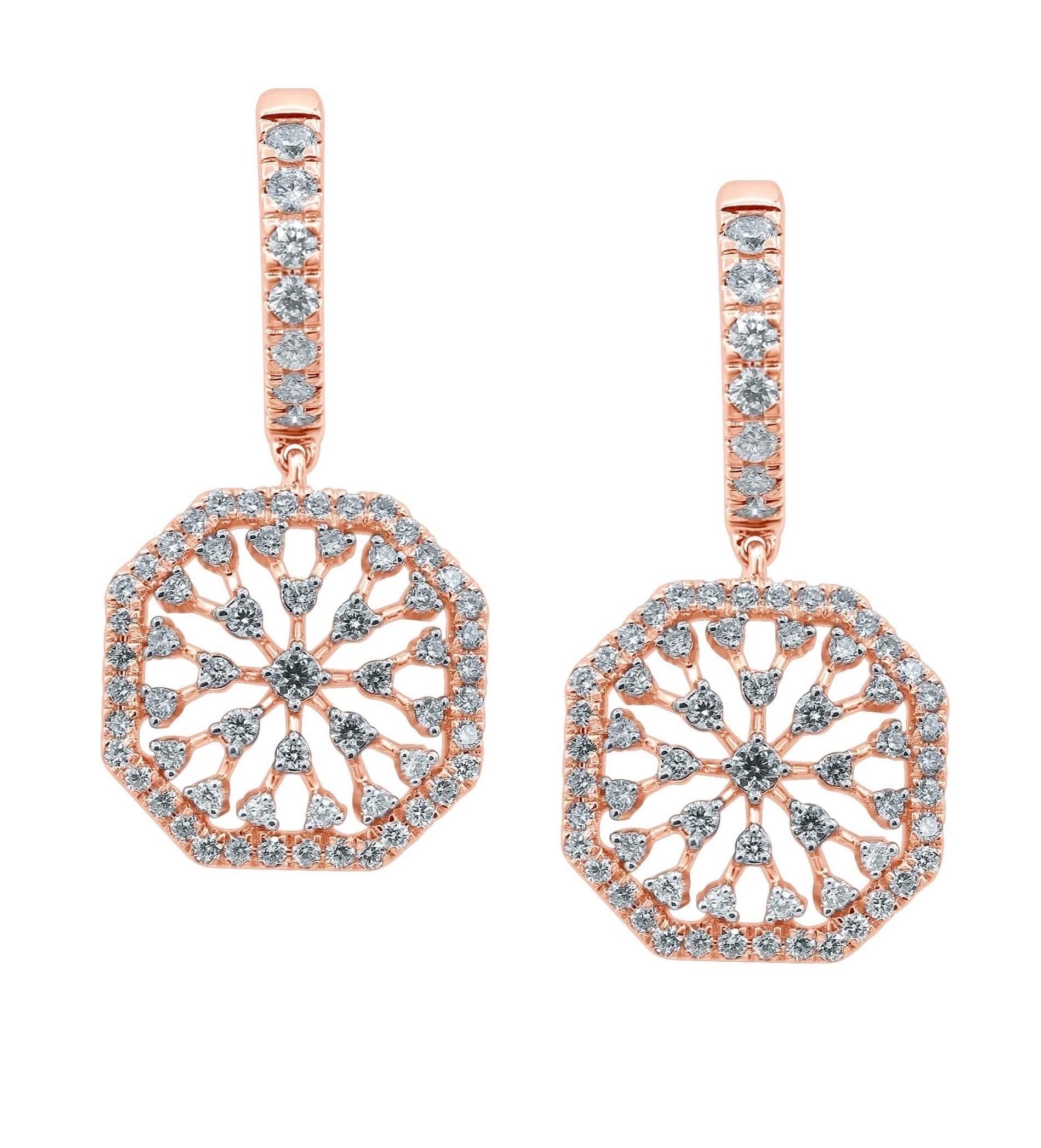 Diamond 18 Karat Gold Snowflakes Drop Earrings In New Condition For Sale In Hoffman Estate, IL