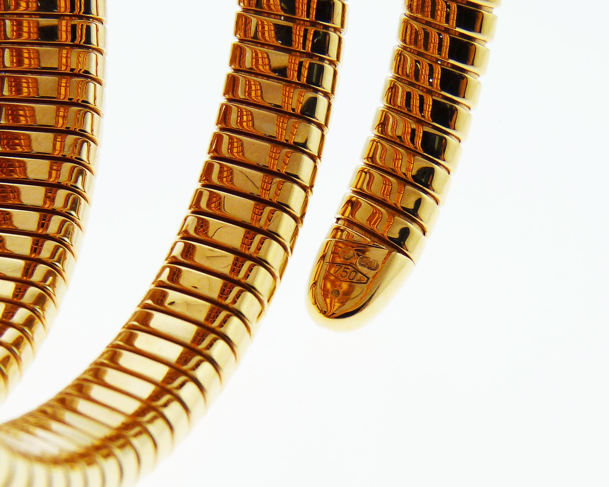 Contemporain Montre Bulgari Serpenti en or rose 18 carats avec diamants et 7 spires en vente