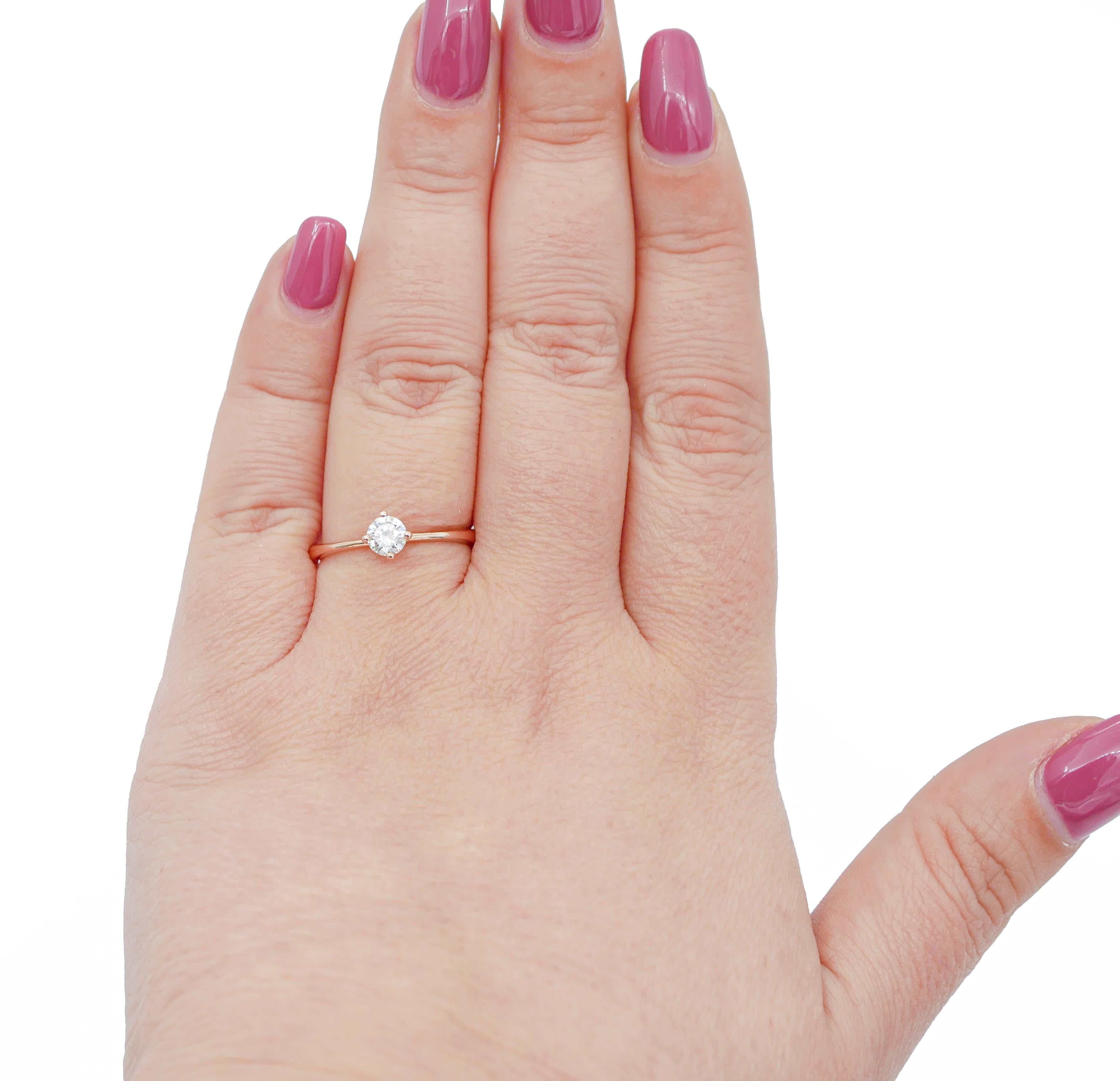 Brilliant Cut Diamond, 18 Karat Rose Gold Solitaire Ring For Sale