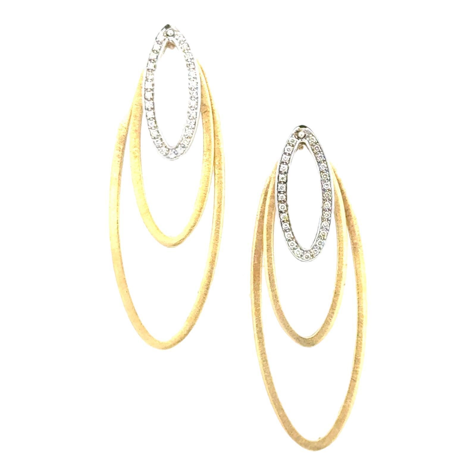 Ovale Diamant-Ohrringe aus 18 Karat zweifarbigem Gold mit ovalen Tropfen, modern im Zustand „Hervorragend“ in Boca Raton, FL