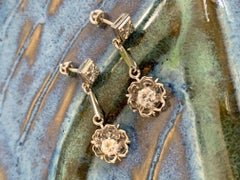 Diamond 18 Karat White Gold Dangle Screw Back Pierced Earrings