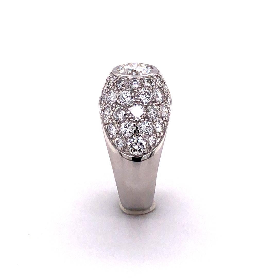 Diamond 18 Karat White Gold Dome Ring For Sale 2