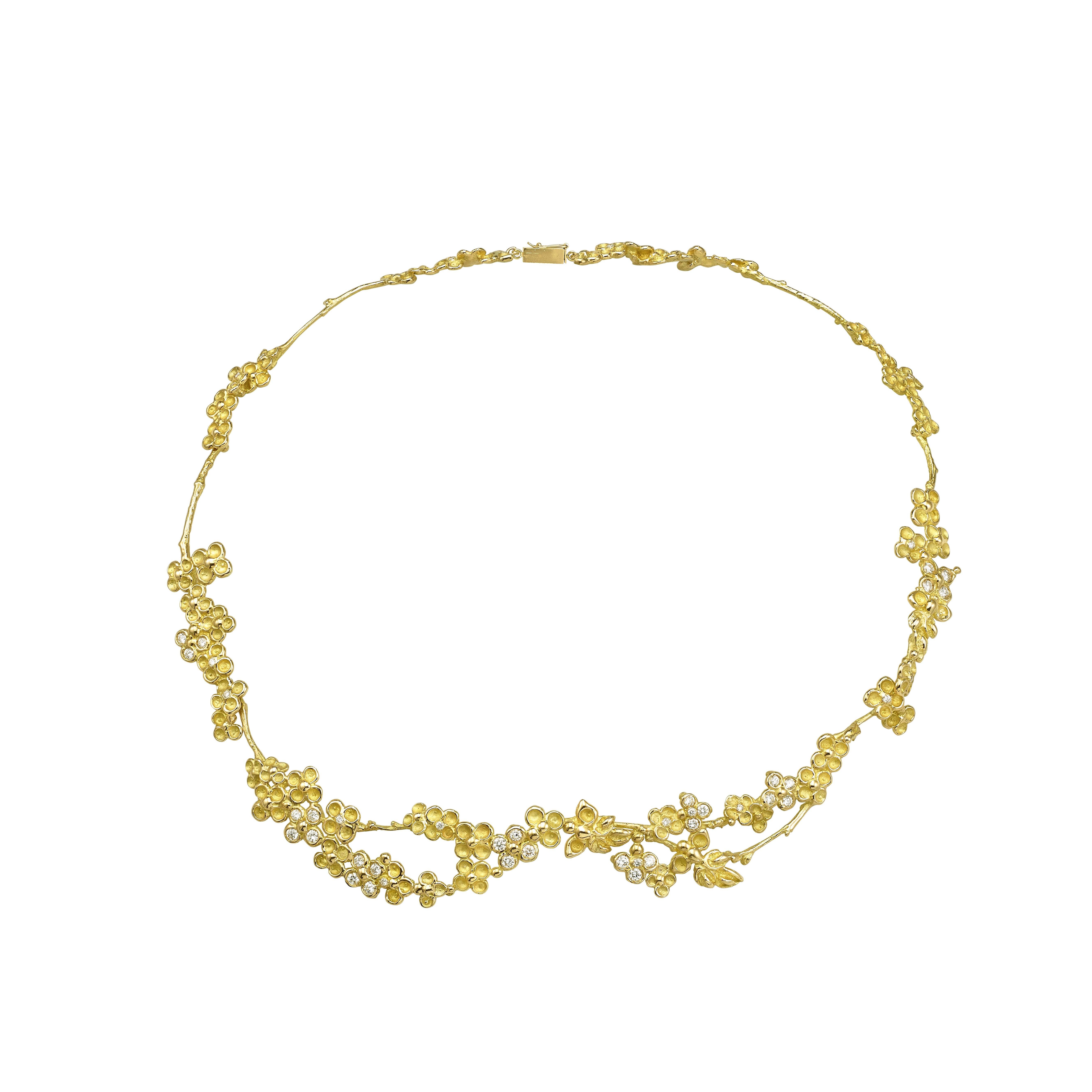 This award-winning, one-of-a-kind necklace is expertly crafted by hand in 18 Karat yellow gold set with diamonds. In total it is approximately 2.01 carats. It is entirely articulated for great comfort and has a T-bar fastening.
The craftsmanship is