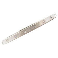 Diamond 18 Karat White Satin Finish Gold Hinged Bangle Bracelet