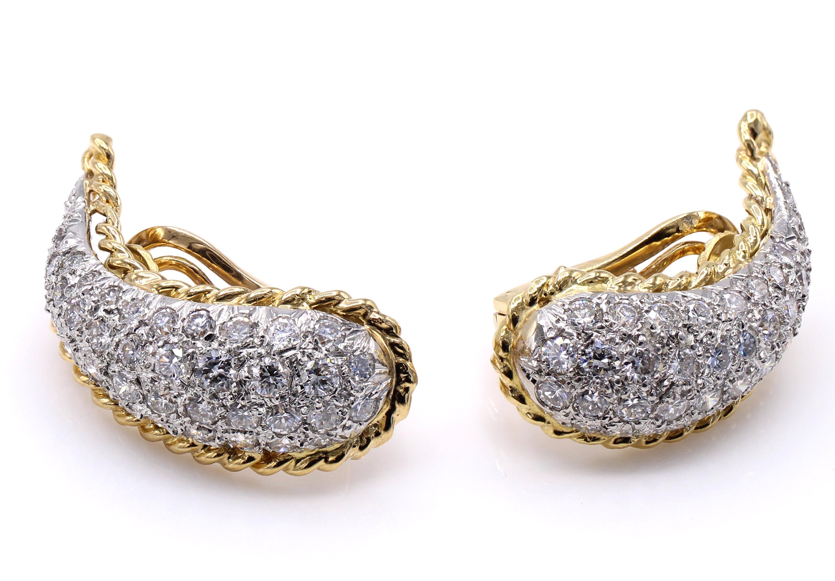 Diamond 18 Karat White & Yellow Gold Ear Clips In Excellent Condition For Sale In New York, NY