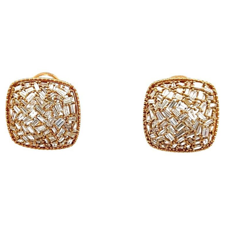Diamond 18 Karat Yellow Gold Earrings For Sale at 1stDibs