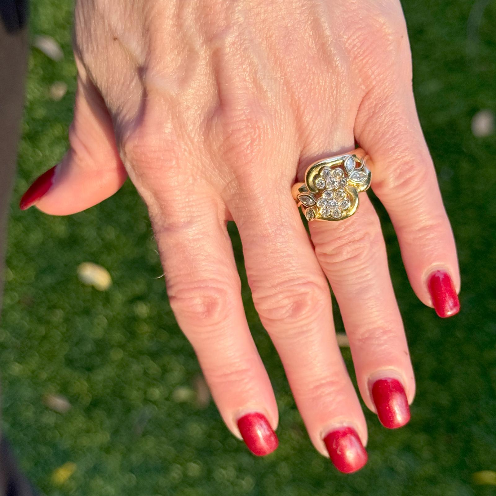 Mixed Cut Diamond 18 Karat Yellow Gold Floral Design Ring For Sale