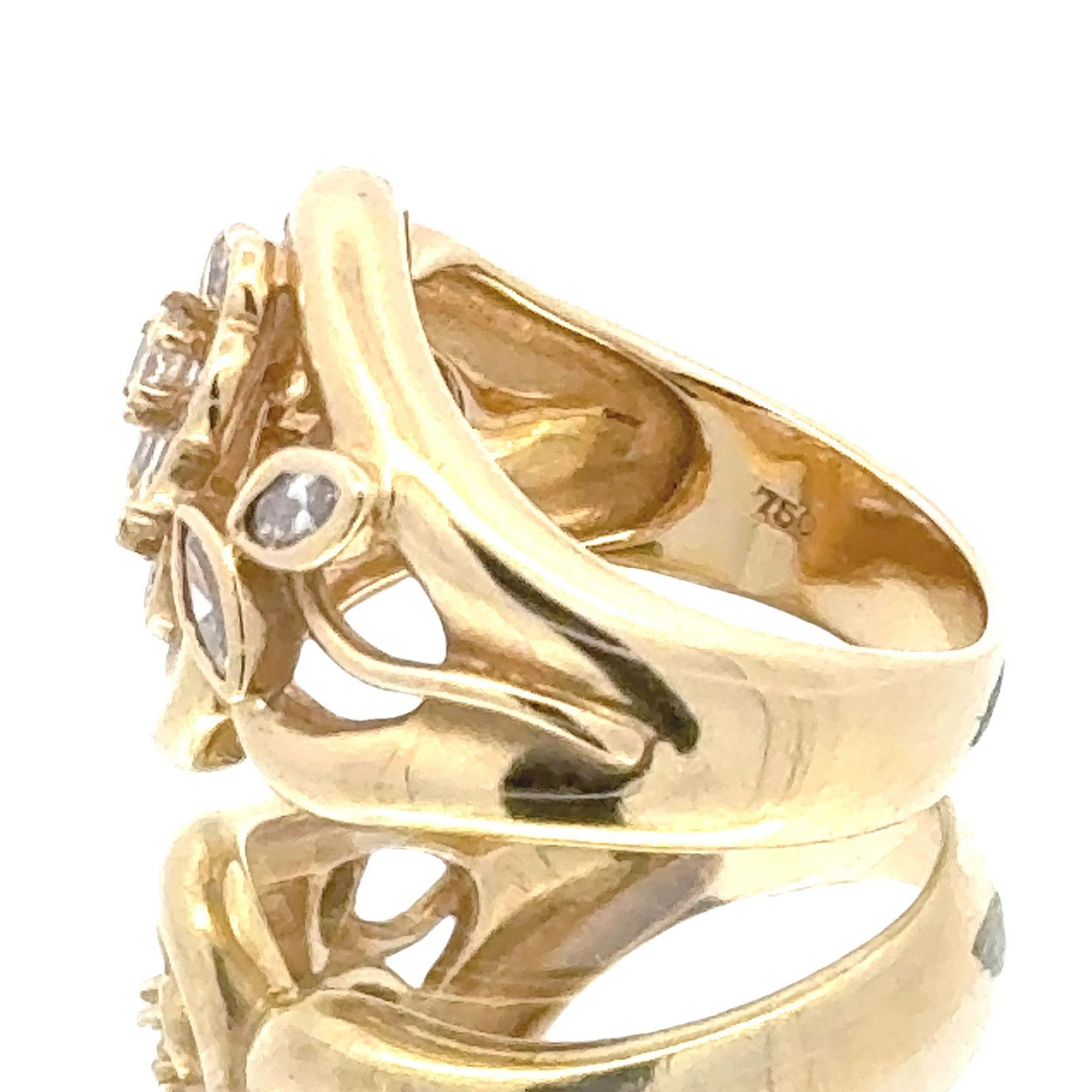 Diamond 18 Karat Yellow Gold Floral Design Ring In Excellent Condition For Sale In Boca Raton, FL