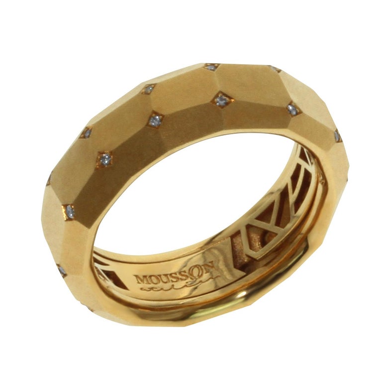 Diamond 18 Karat Yellow Gold Geometry Banded Ring For Sale