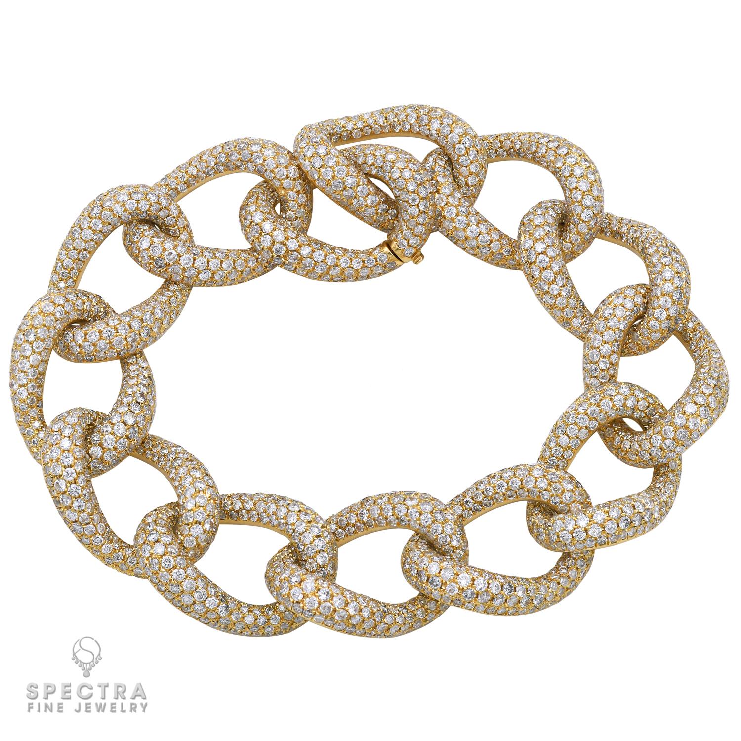 Modern Diamond 18 Karat Yellow Gold Link Bracelet For Sale