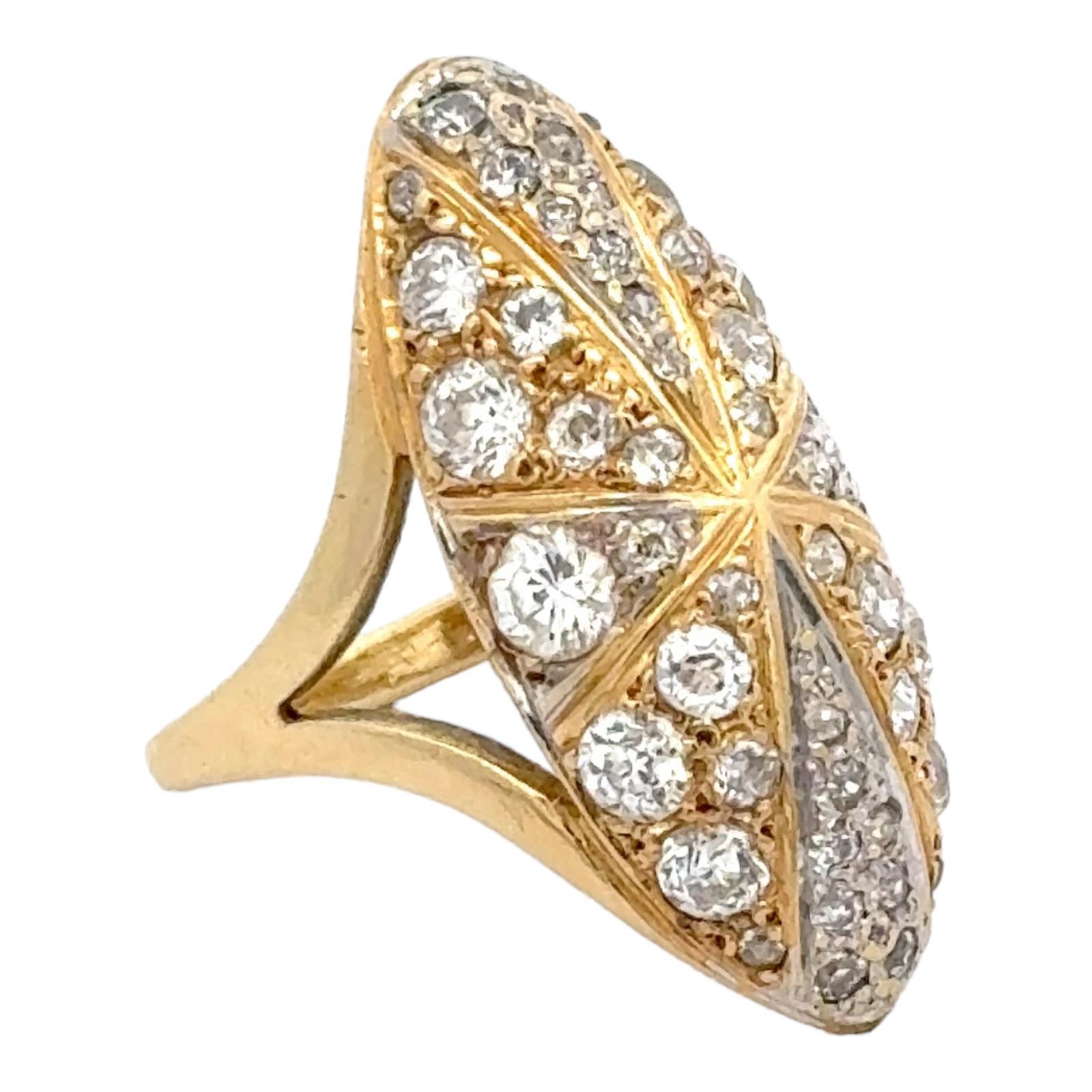 Diamond 18 Karat Yellow Gold Oval Dome Estate Ring In Excellent Condition For Sale In Boca Raton, FL