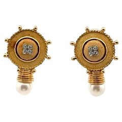 Diamond 18 Karat Yellow Gold Pearl Drop Leverback Modern Earrings