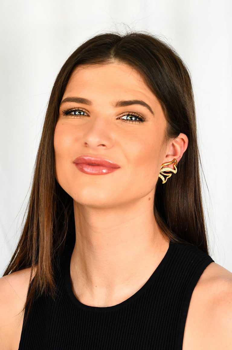 Diamond 18 Karat Yellow Gold Twisted Ribbon Vintage EarClip Earrings