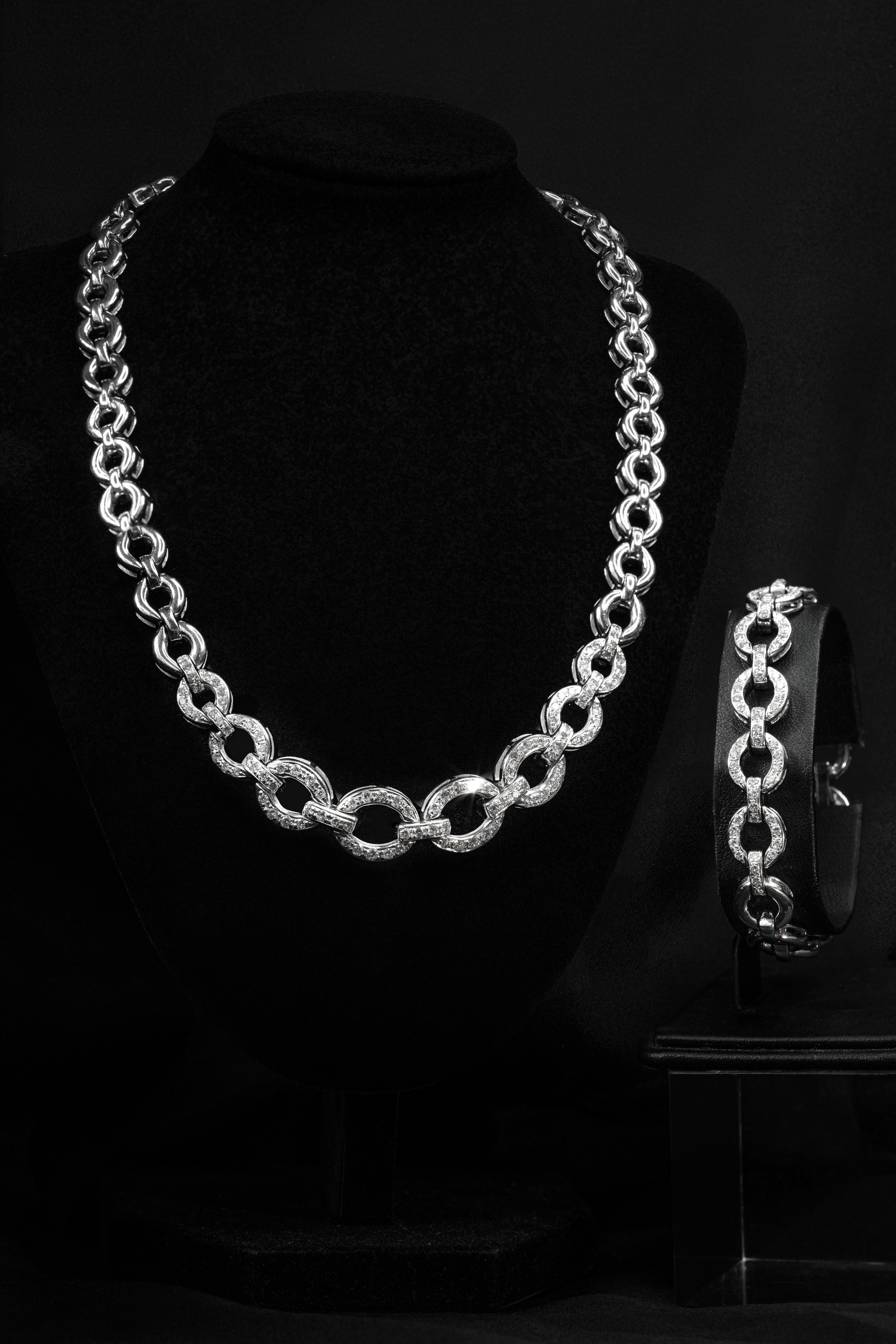 Diamant-Halskette und Armband-Set aus 18 Karat Weißgold mit runden Gliedern 2