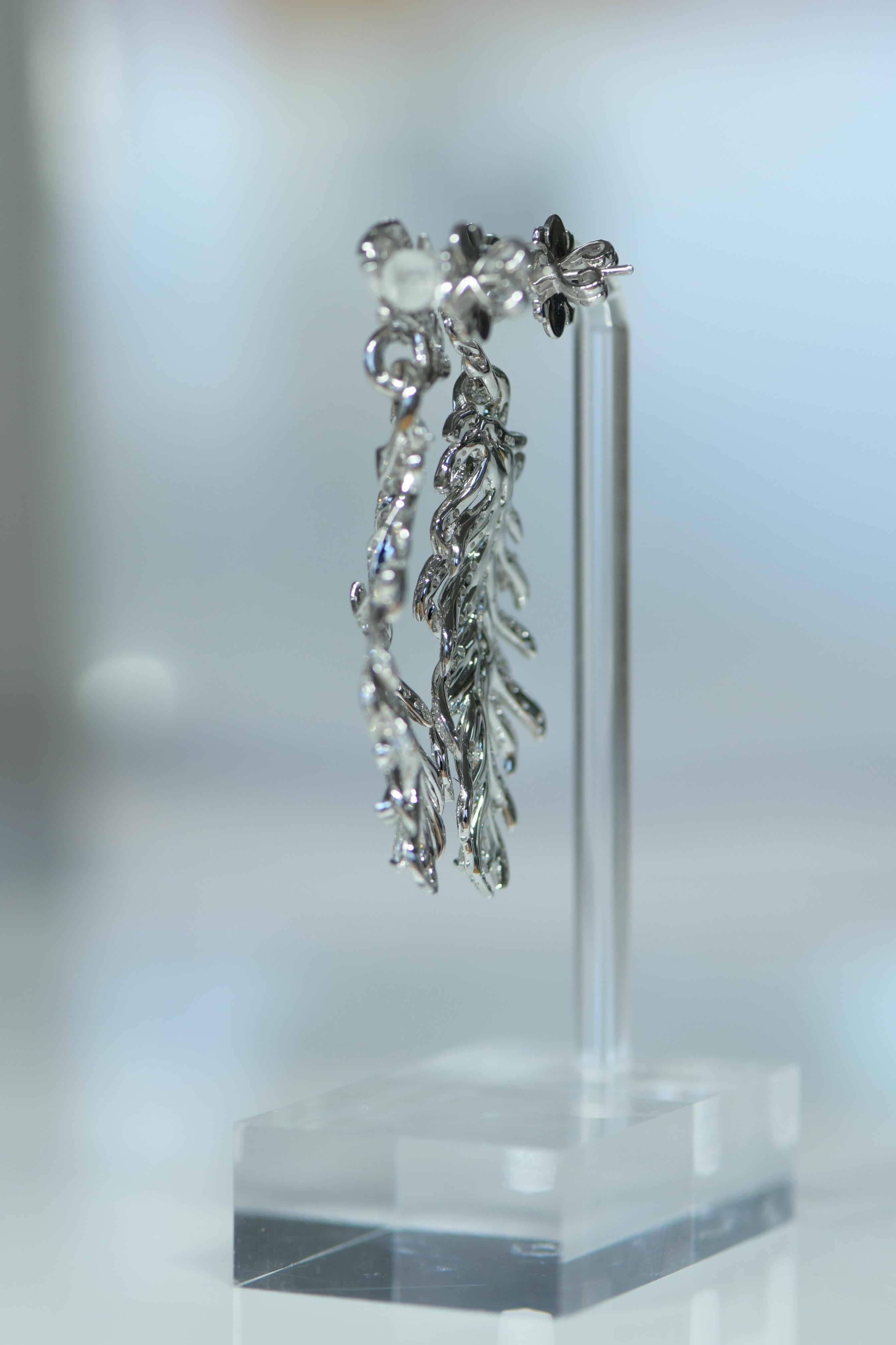 Art Nouveau Diamond 18 Karat Feather Long Earring For Sale