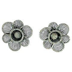 Boucles d'oreilles fleurs en or 18k avec diamants